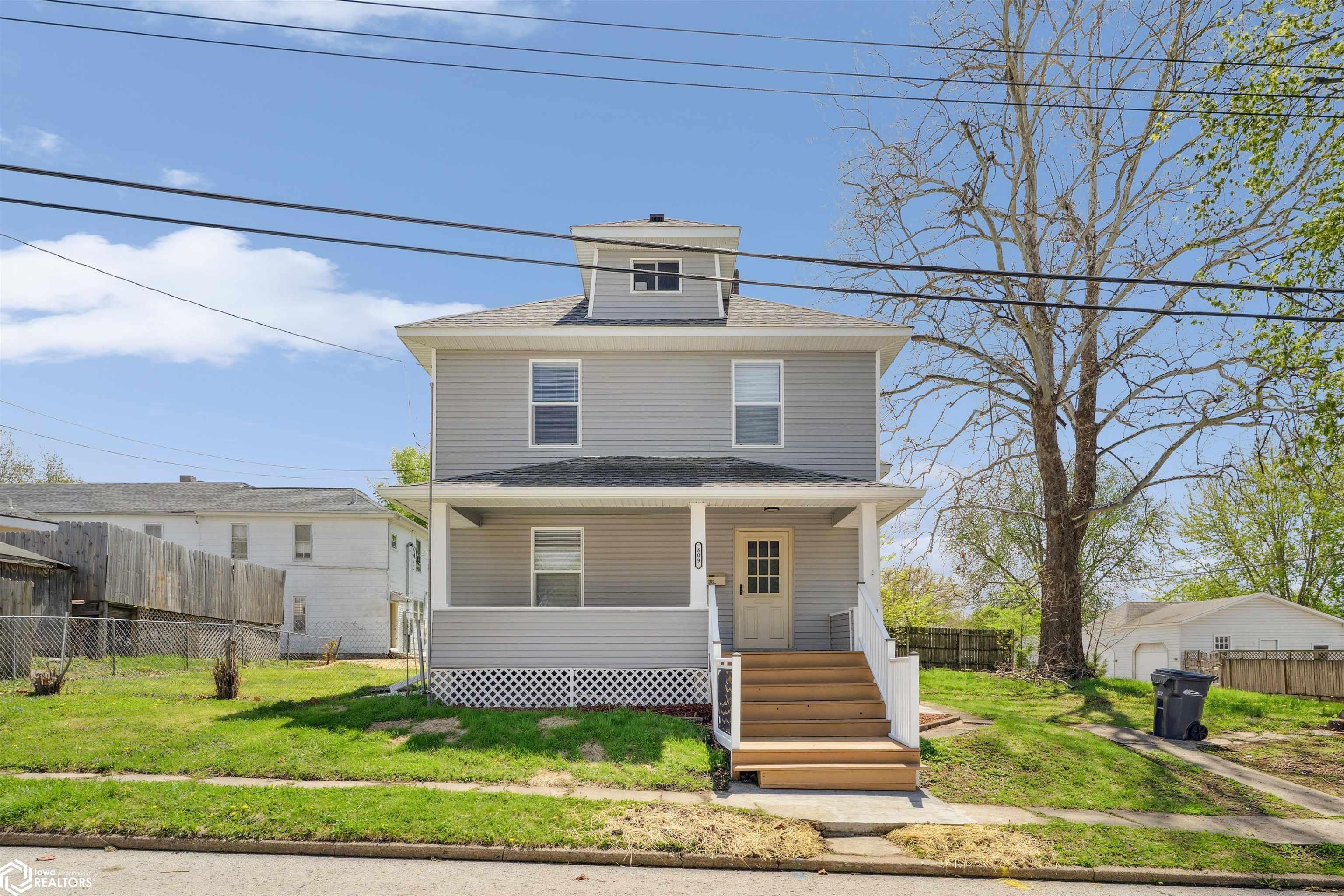 809 Sycamore Street, Burlington, Iowa image 1