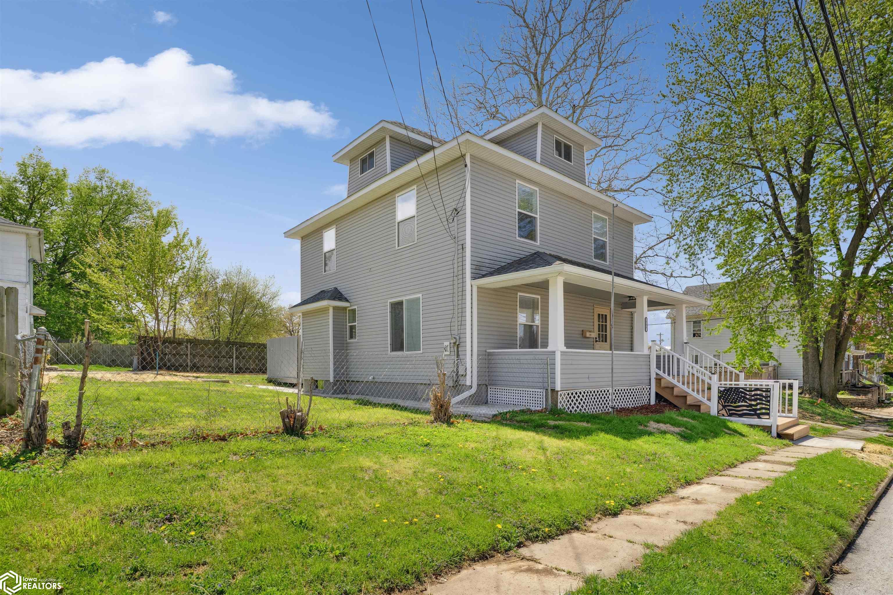 809 Sycamore Street, Burlington, Iowa image 3
