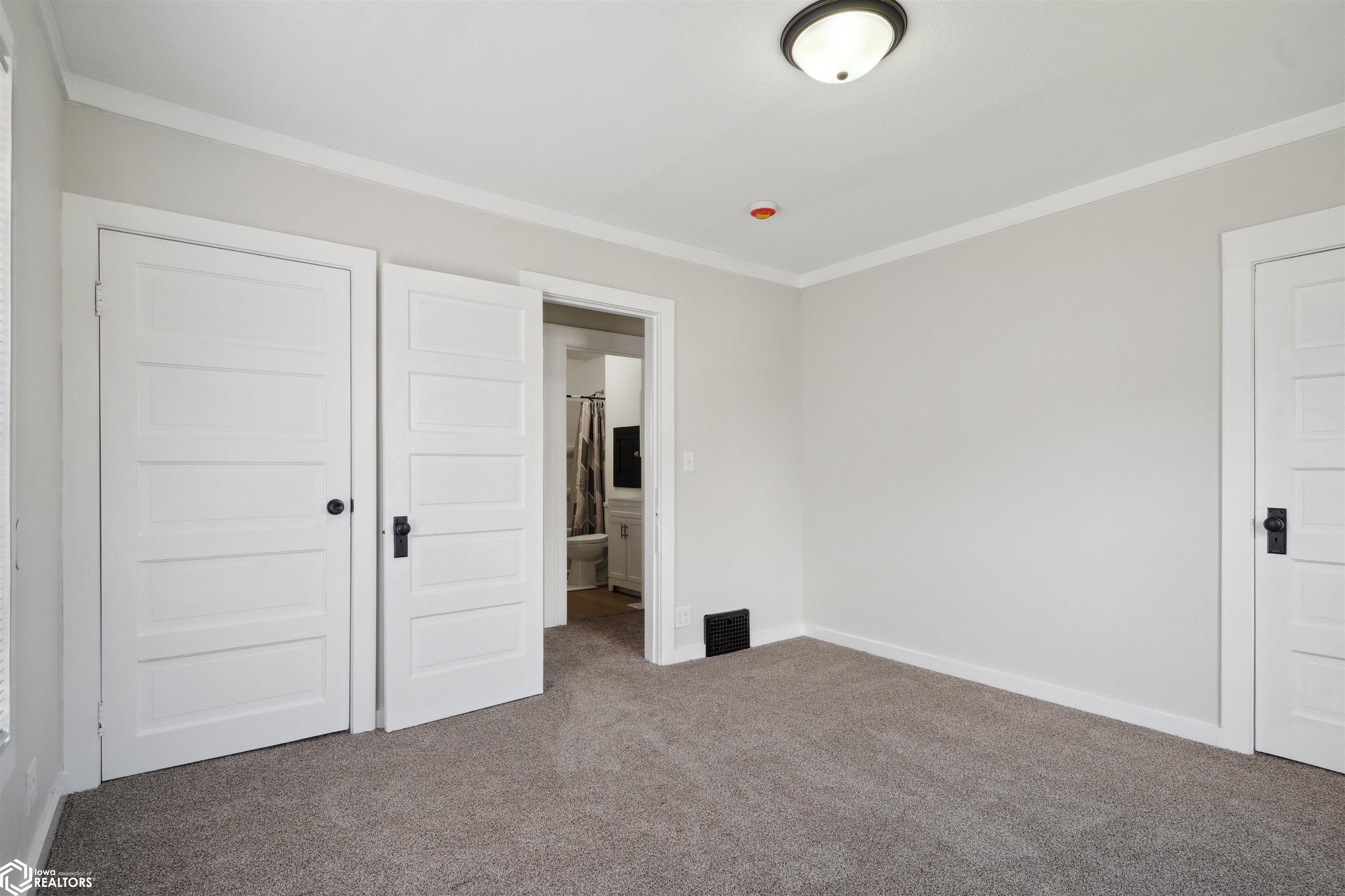 809 Sycamore Street, Burlington, Iowa image 22