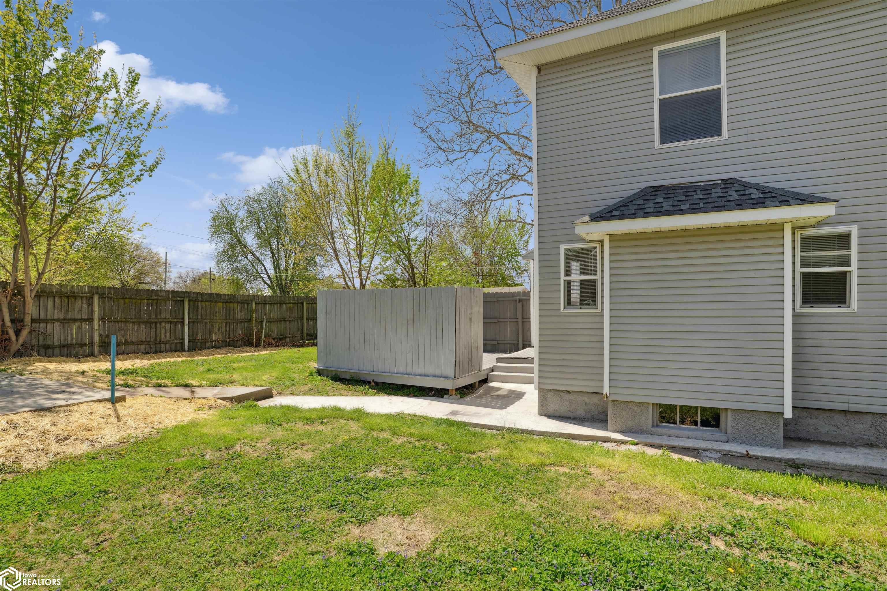 809 Sycamore Street, Burlington, Iowa image 34