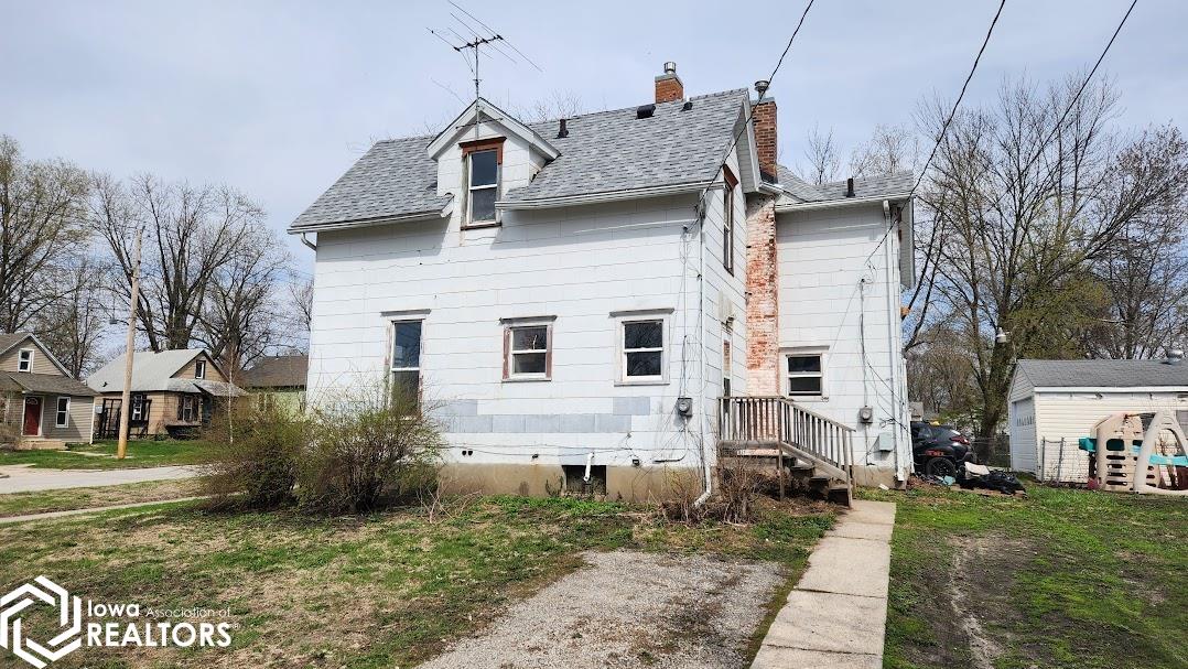 231-233 8th Street, Mason City, Iowa image 2