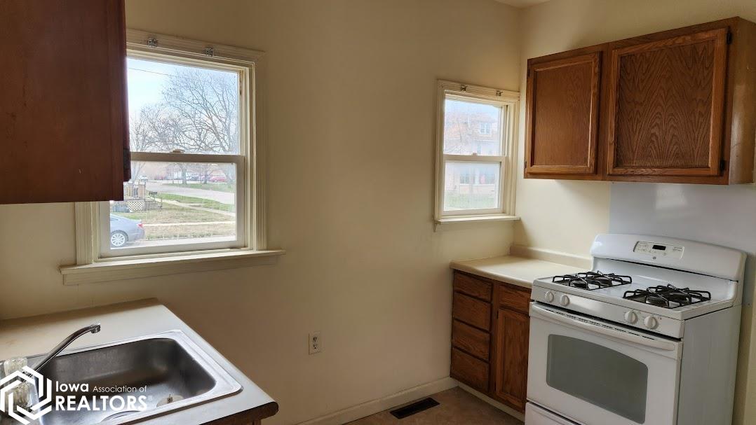 231-233 8th Street, Mason City, Iowa image 13
