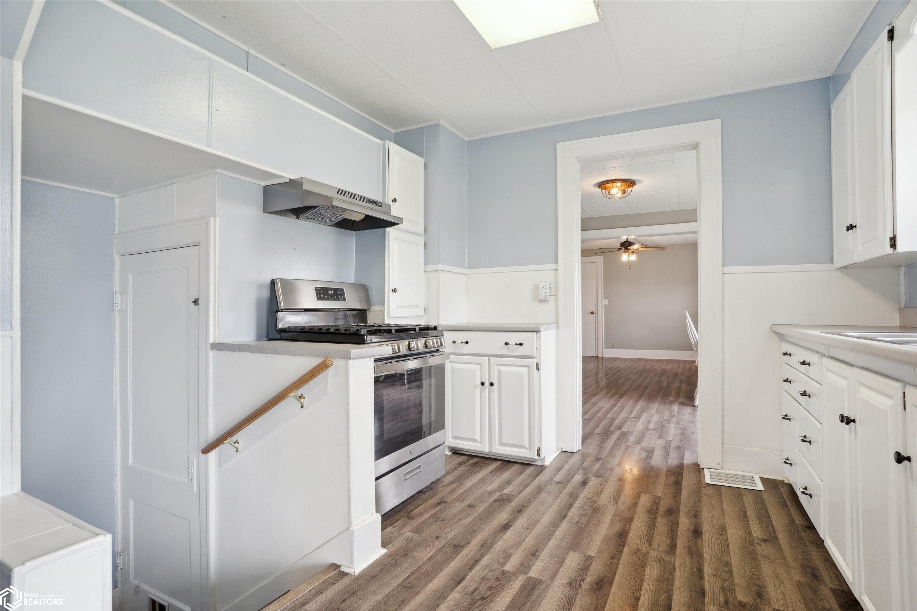 202 Lynn Street, Donnellson, Iowa image 10