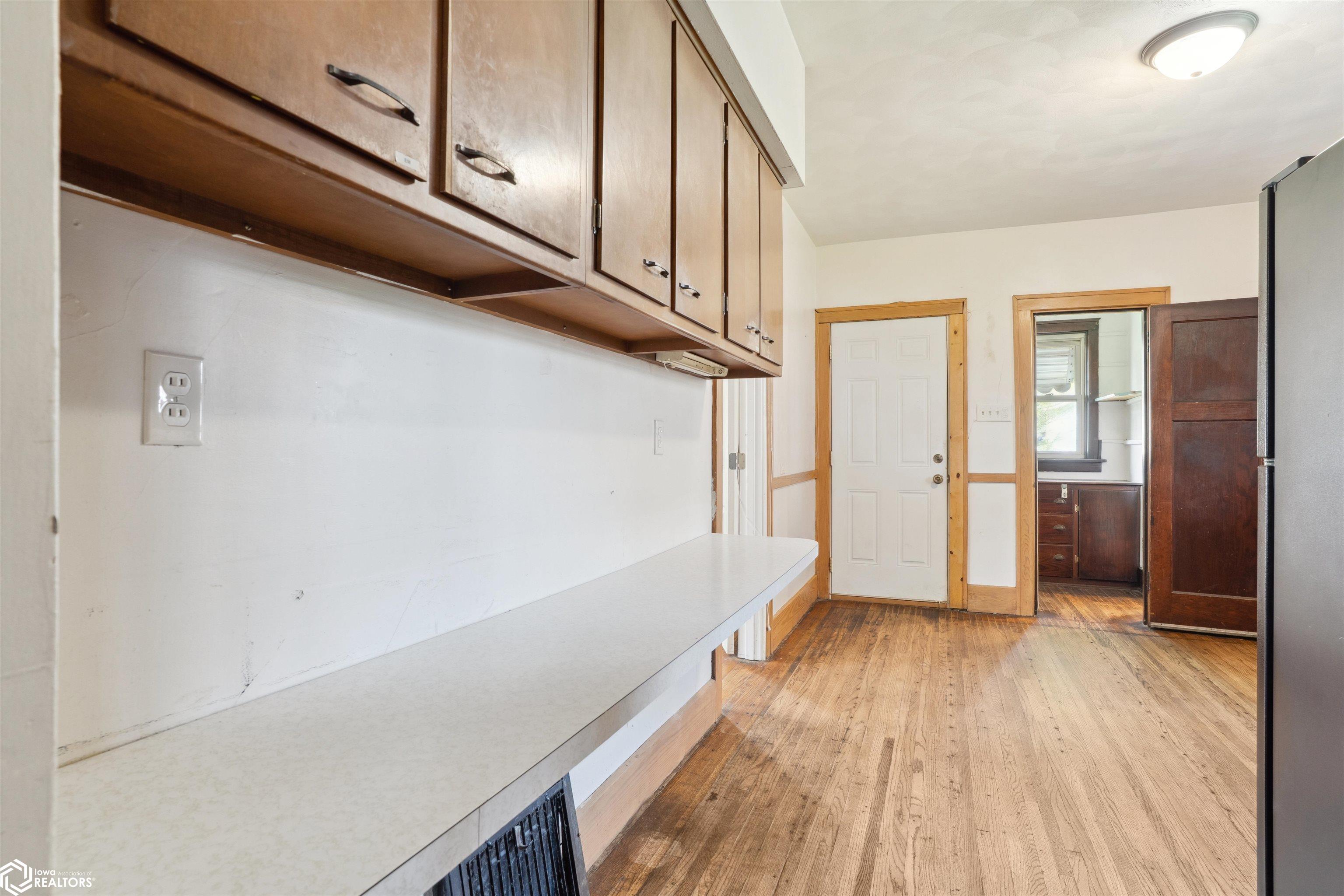 519 S 8th Street, Burlington, Iowa image 15