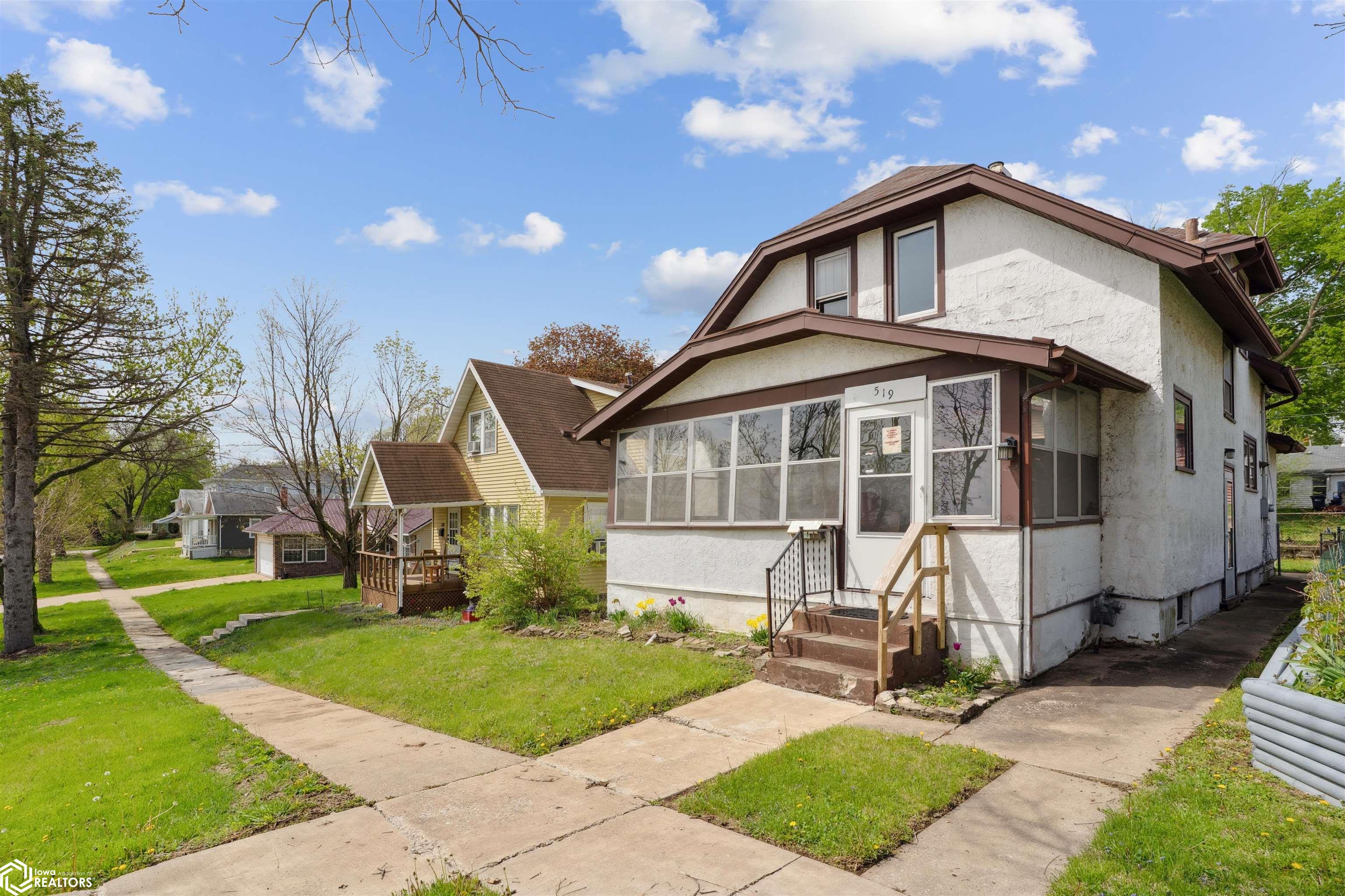 519 S 8th Street, Burlington, Iowa image 3