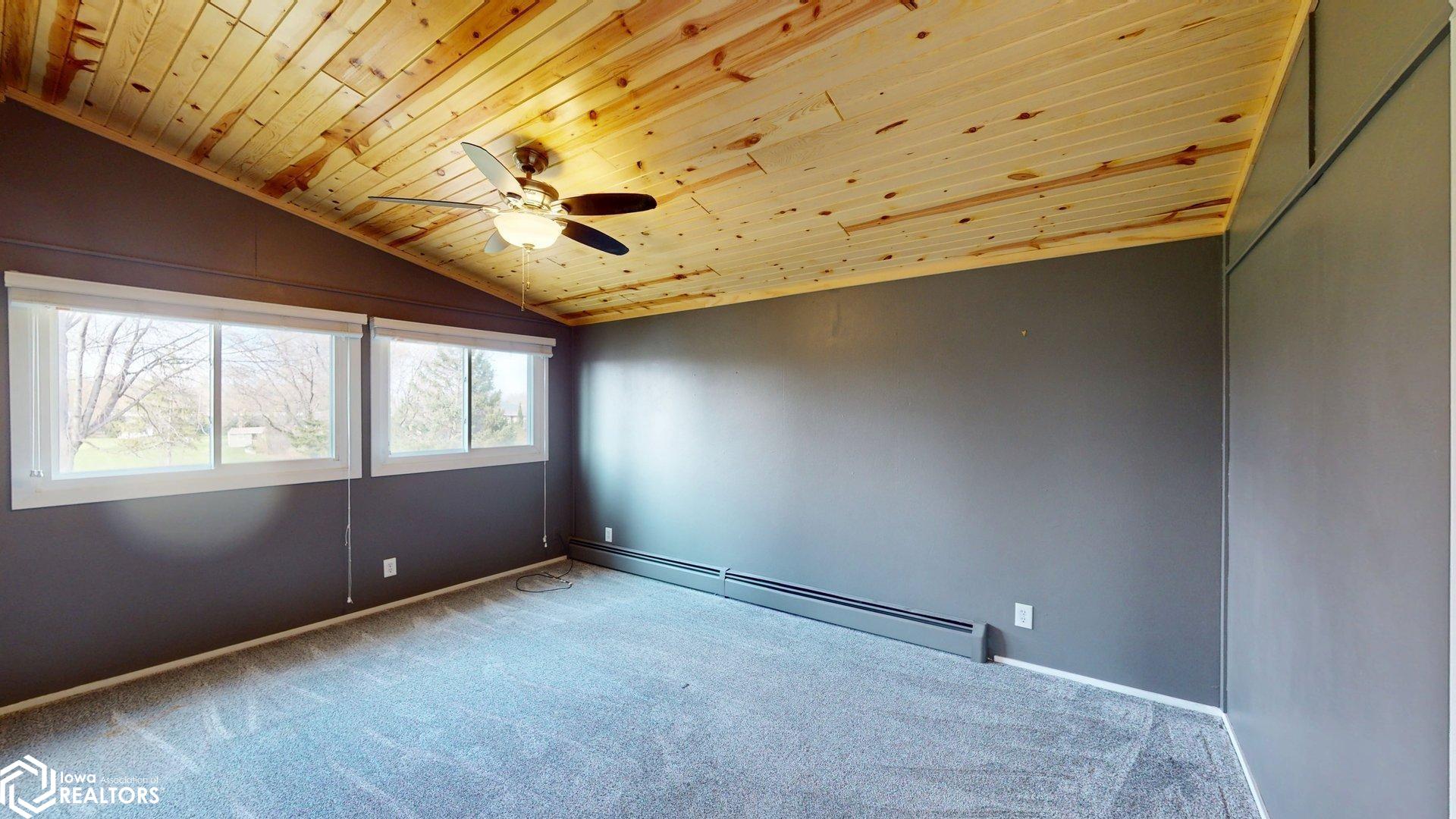 1044 14th St Se, Mason City, Iowa image 11