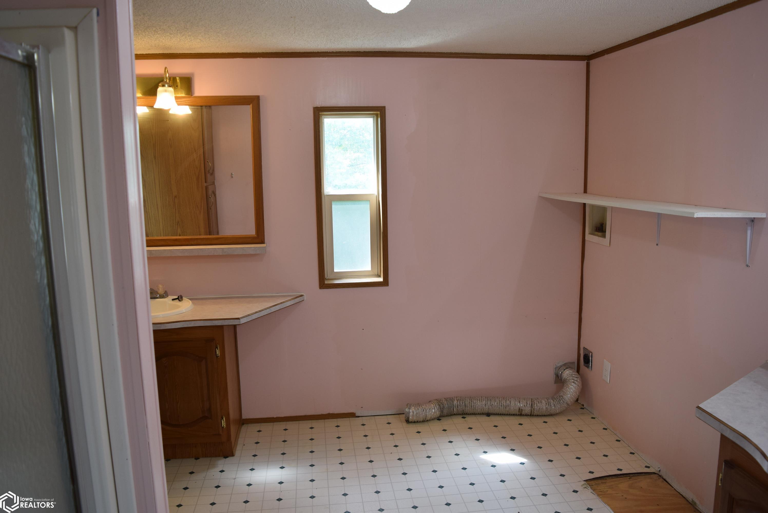 1743 346th Avenue, Wever, Iowa image 8