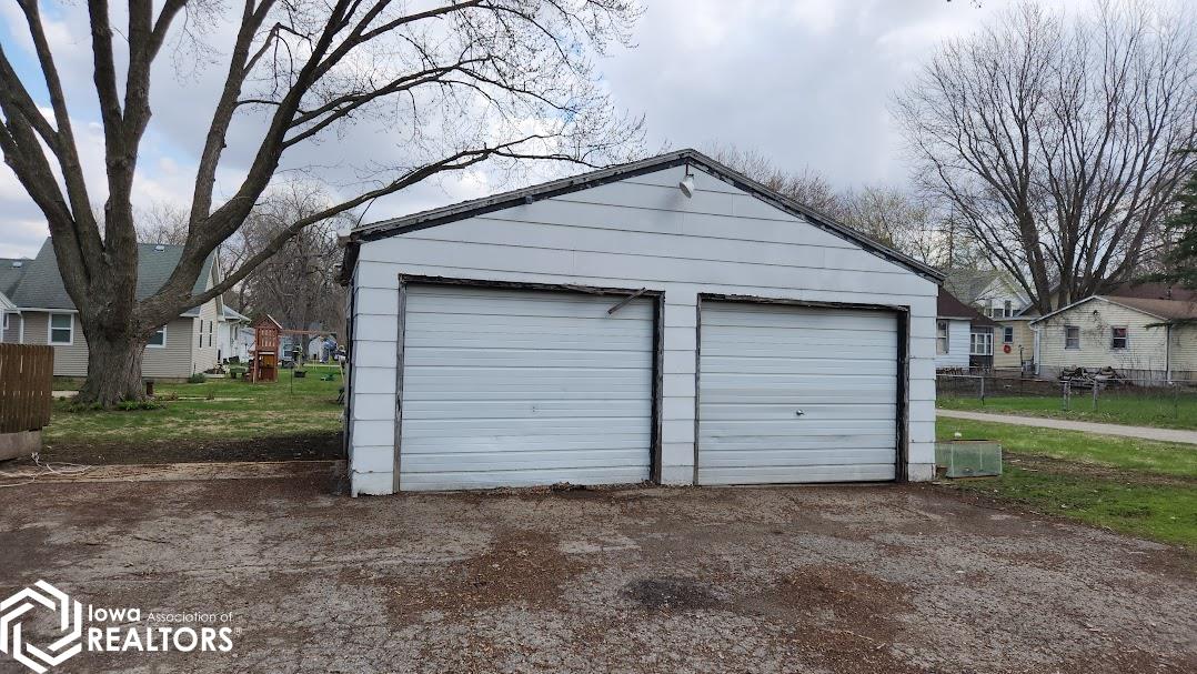 221 13th Street, Mason City, Iowa image 19