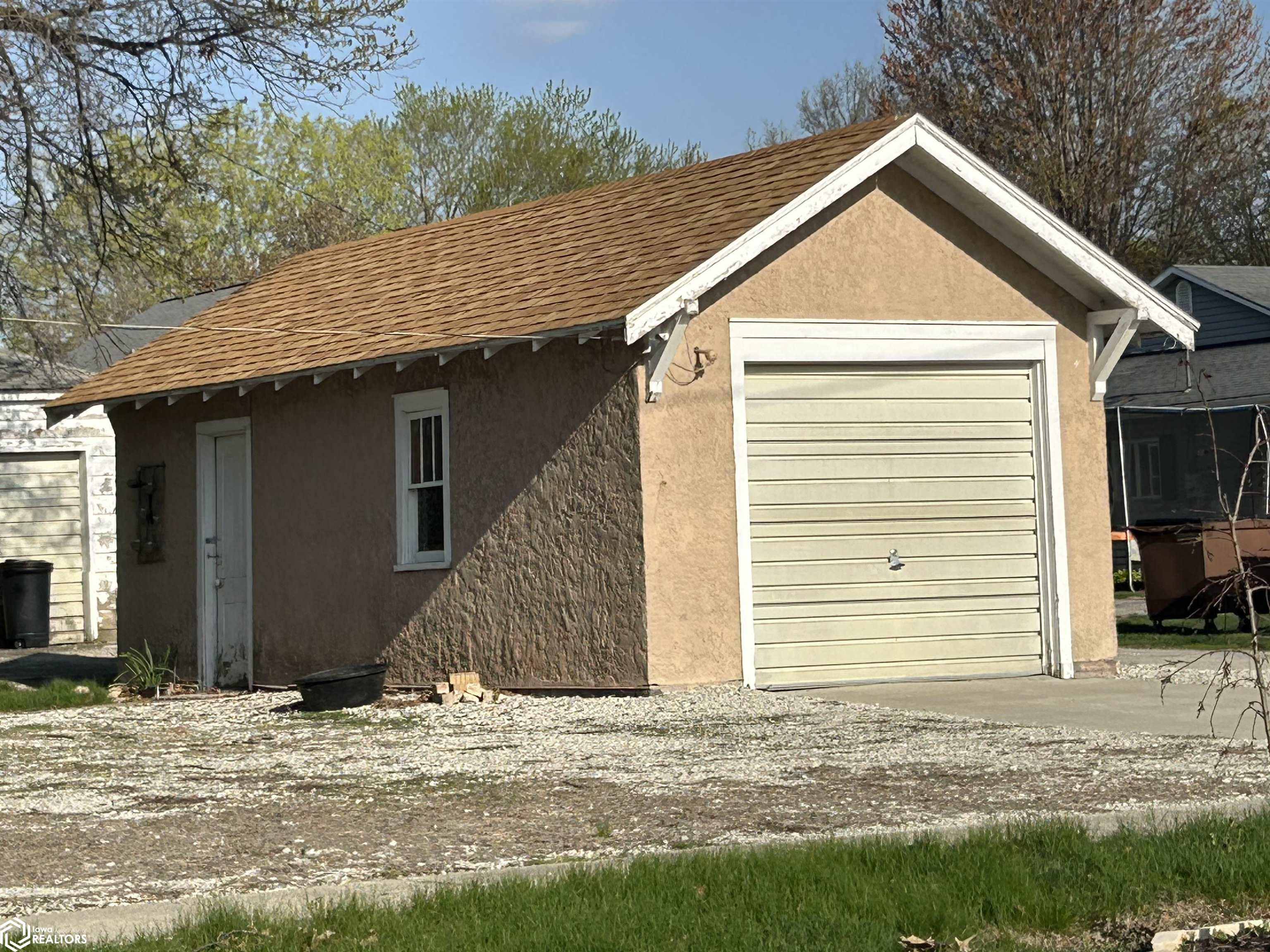 311 5th Street, Griswold, Iowa image 4