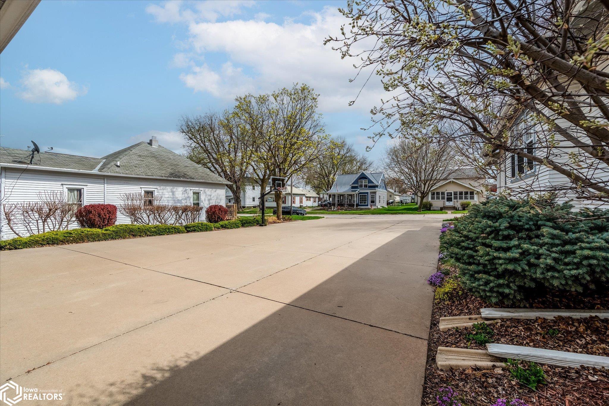Looking South at the driveway.