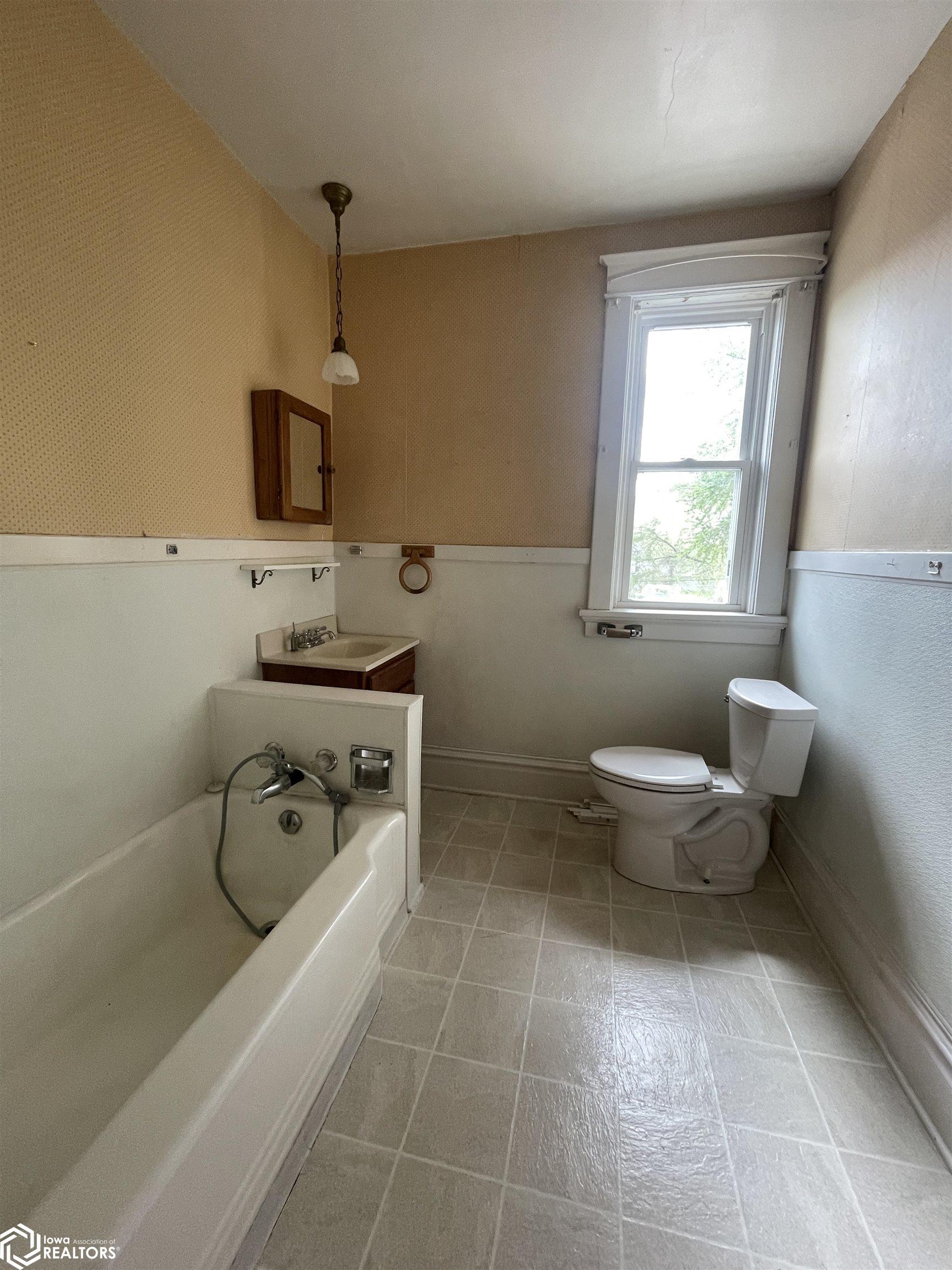 508 Fulton Street, Keokuk, Iowa image 26
