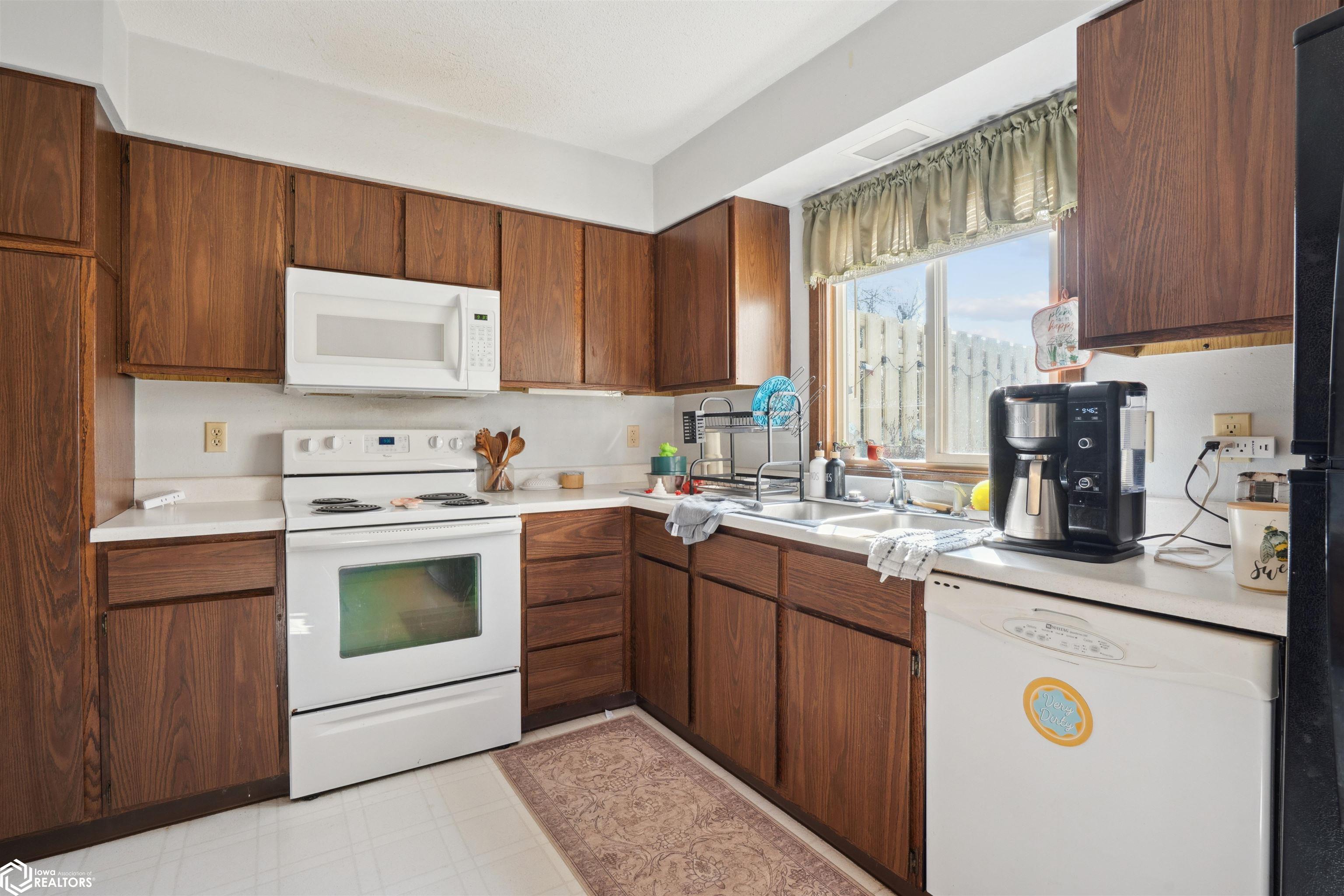 1204 (unit 5) S 12th Street #5, Marshalltown, Iowa image 6
