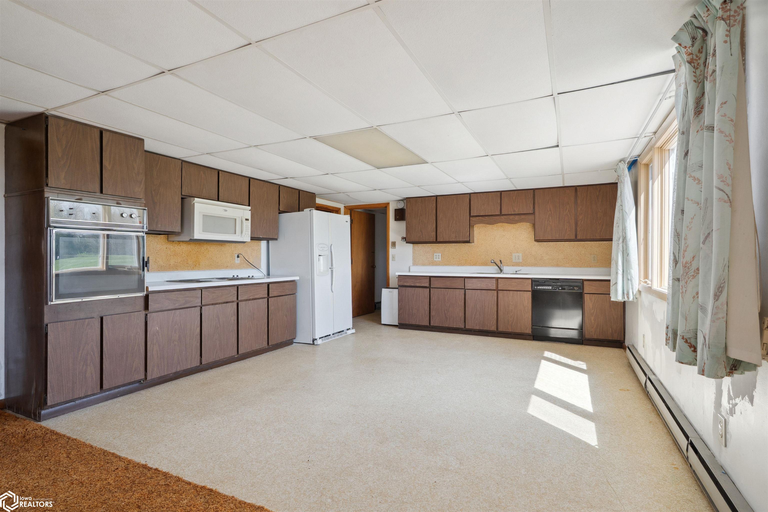 19875 115th Ave, Sperry, Iowa image 23