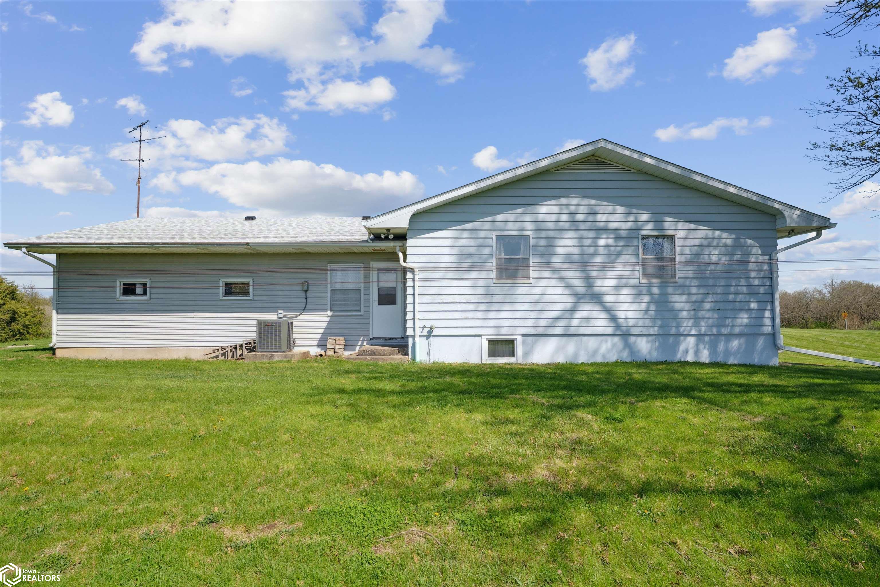 19875 115th Ave, Sperry, Iowa image 5
