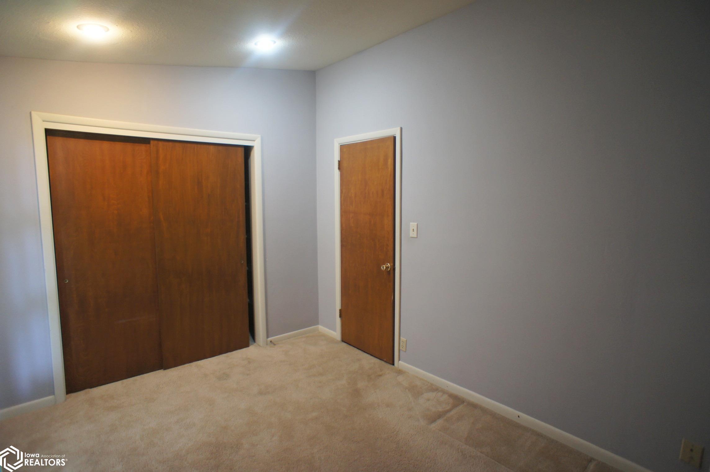 713 White Post Drive, Webster City, Iowa image 19