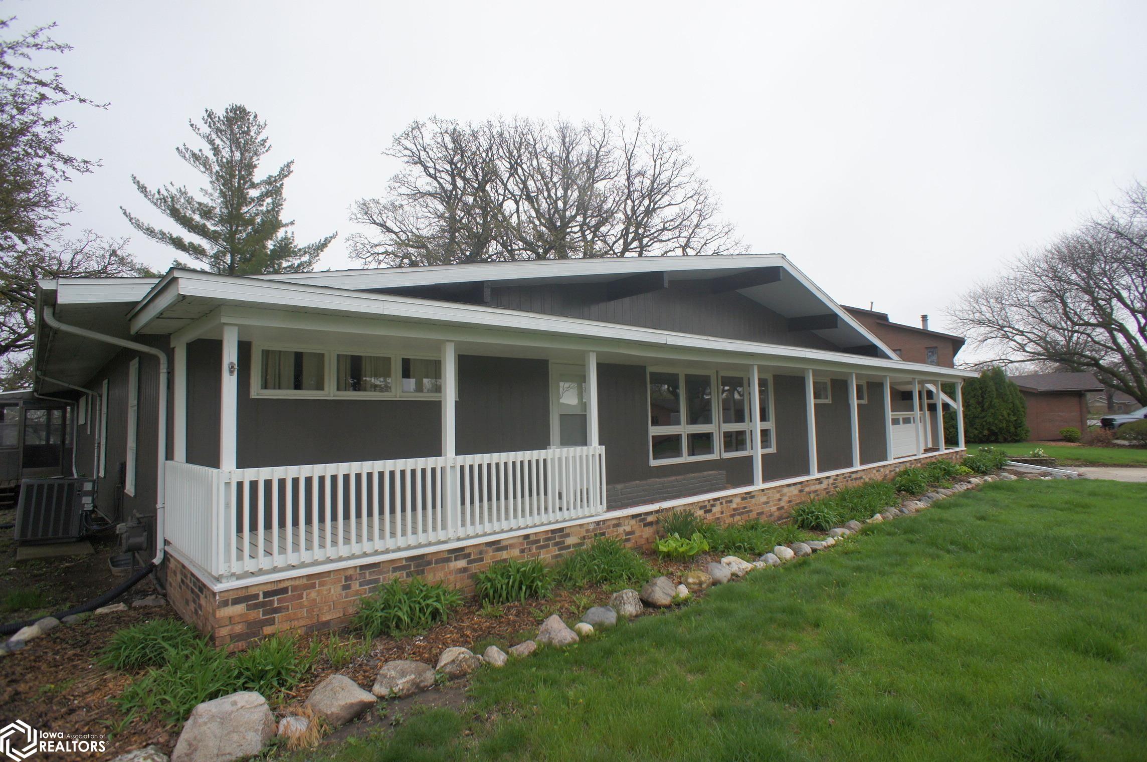 713 White Post Drive, Webster City, Iowa image 47
