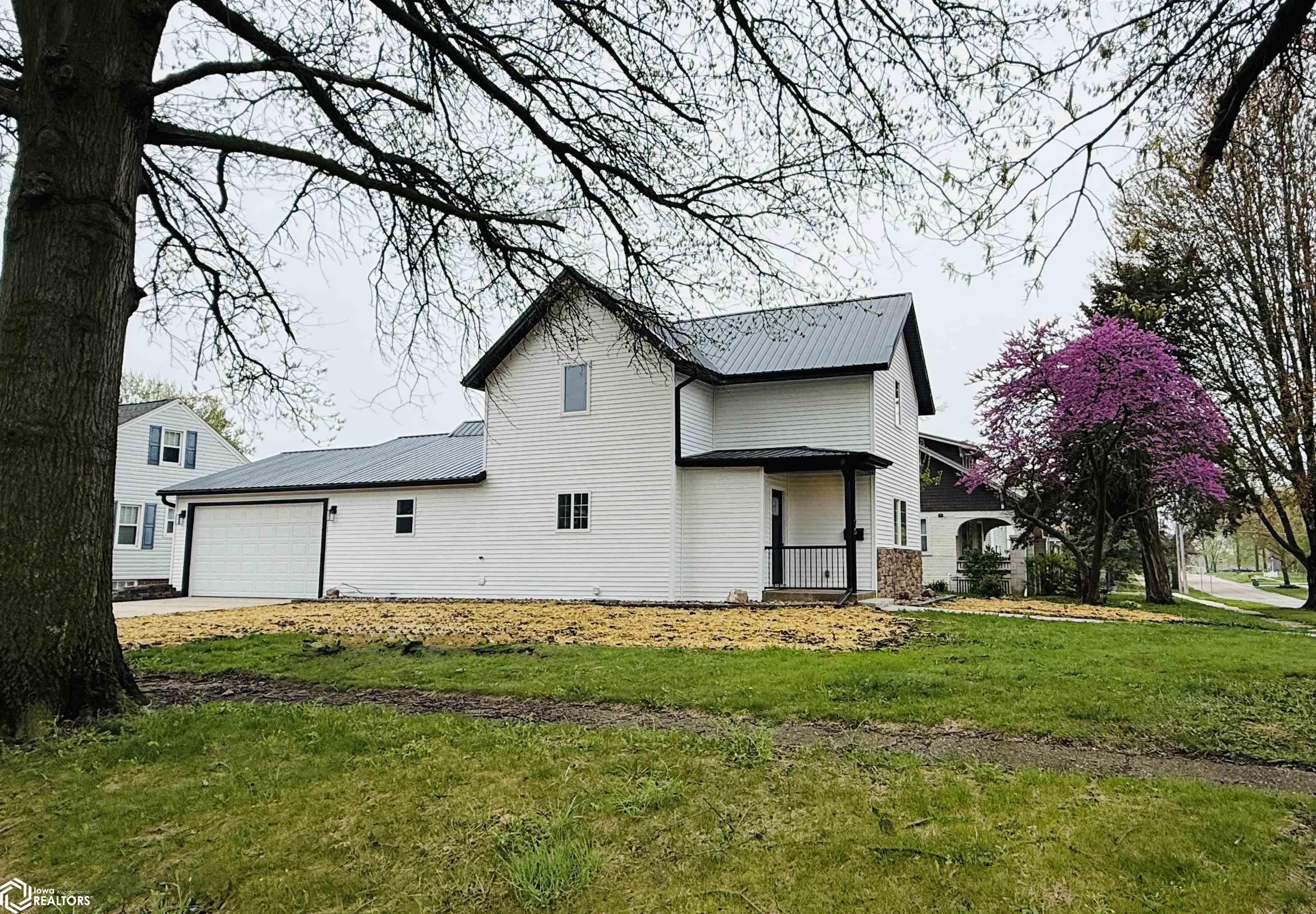 1100 W Jefferson, Creston, Iowa image 2