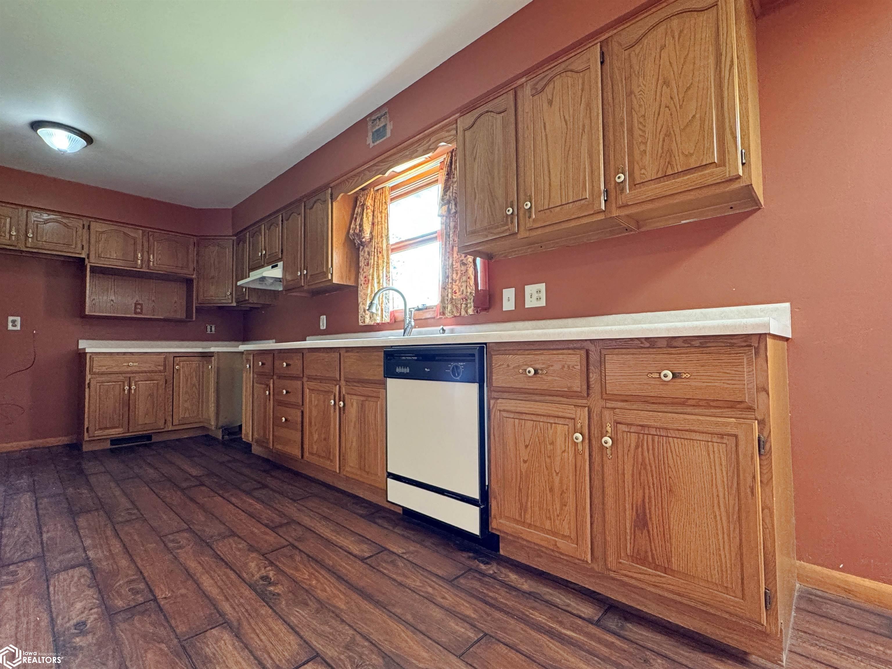 3021 Timberlane Drive, Fort Madison, Iowa image 12