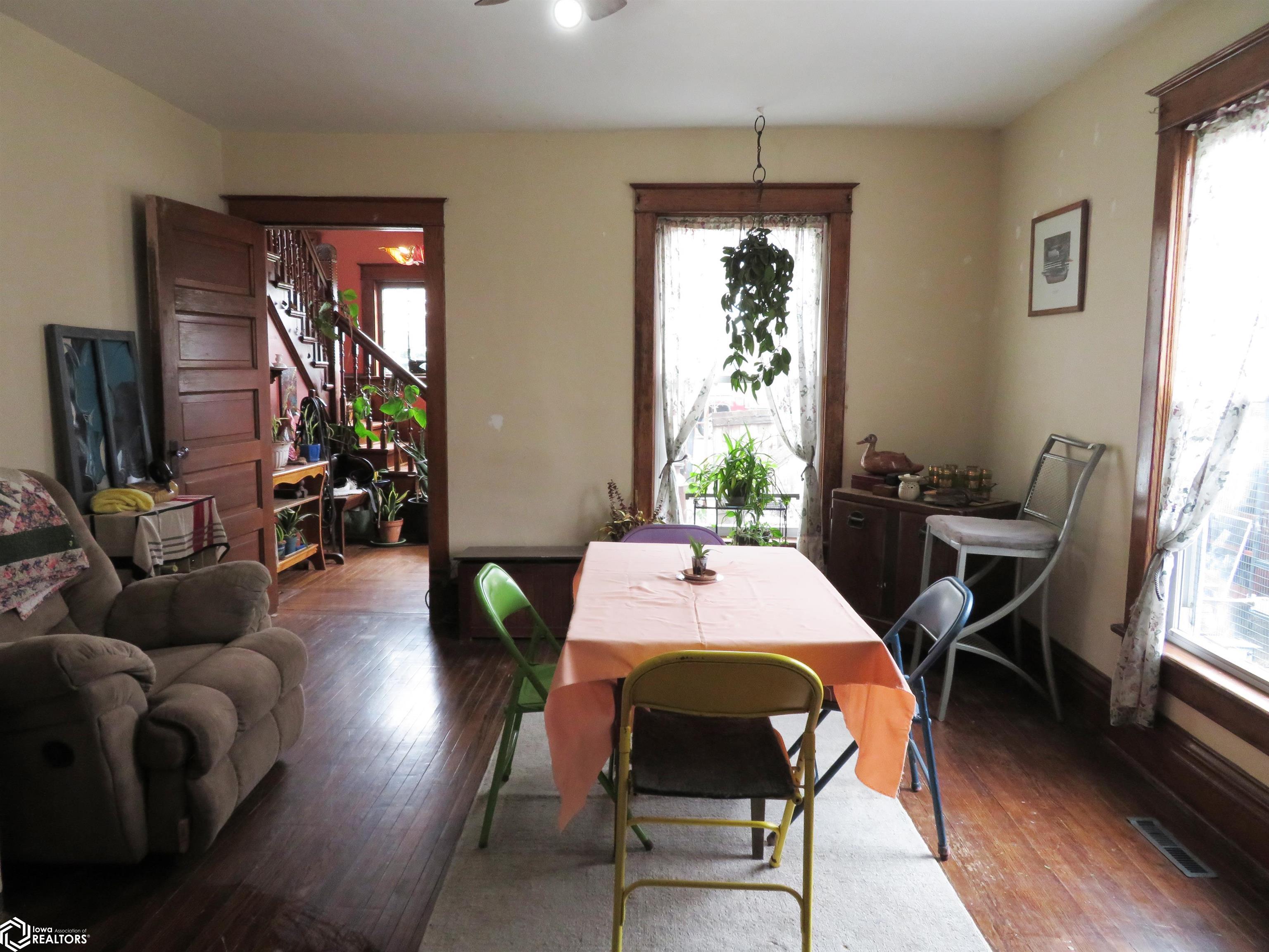 405 W State Street, Marshalltown, Iowa image 5