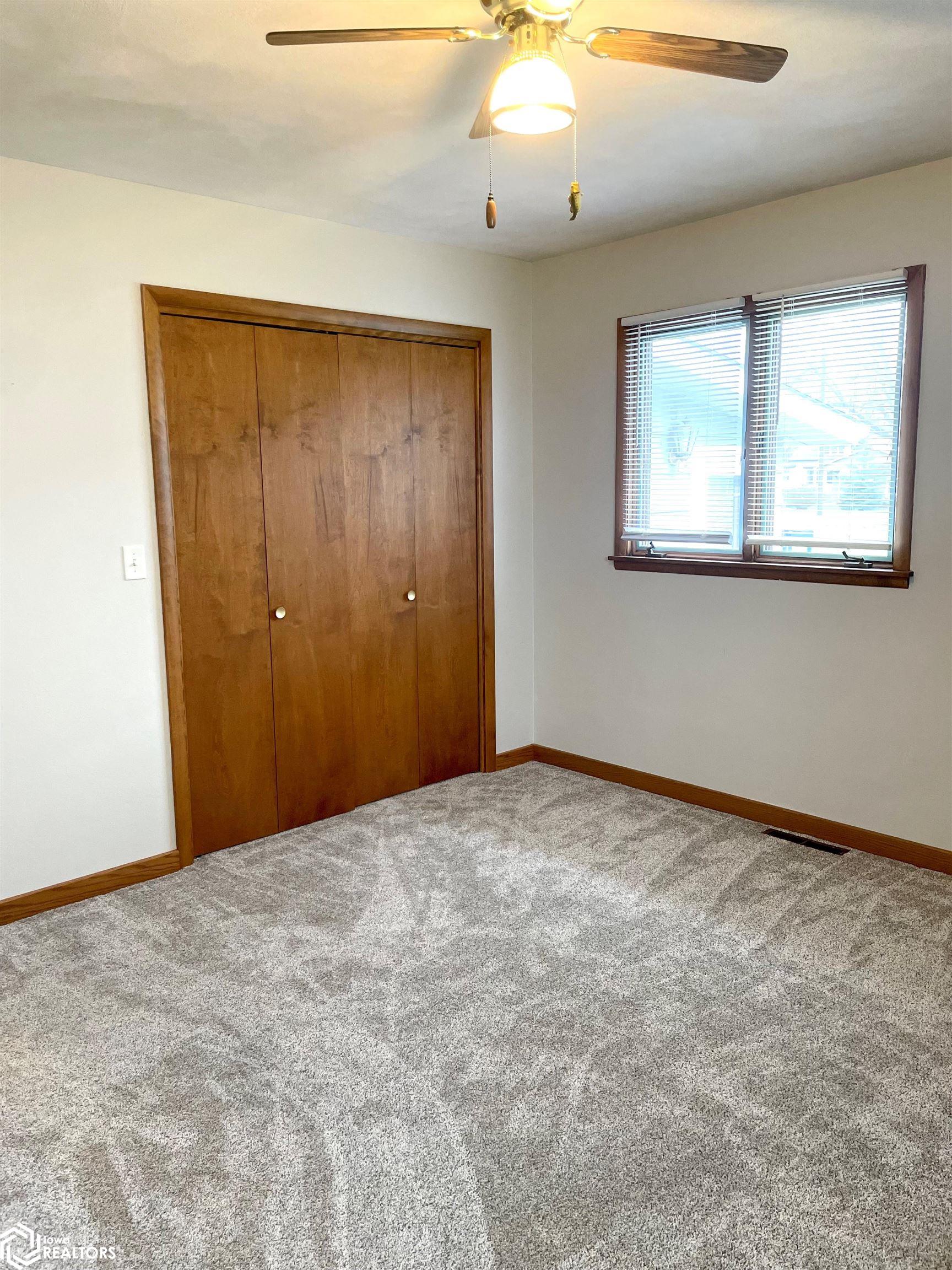 105 N Lindon Street, Joice, Iowa image 17