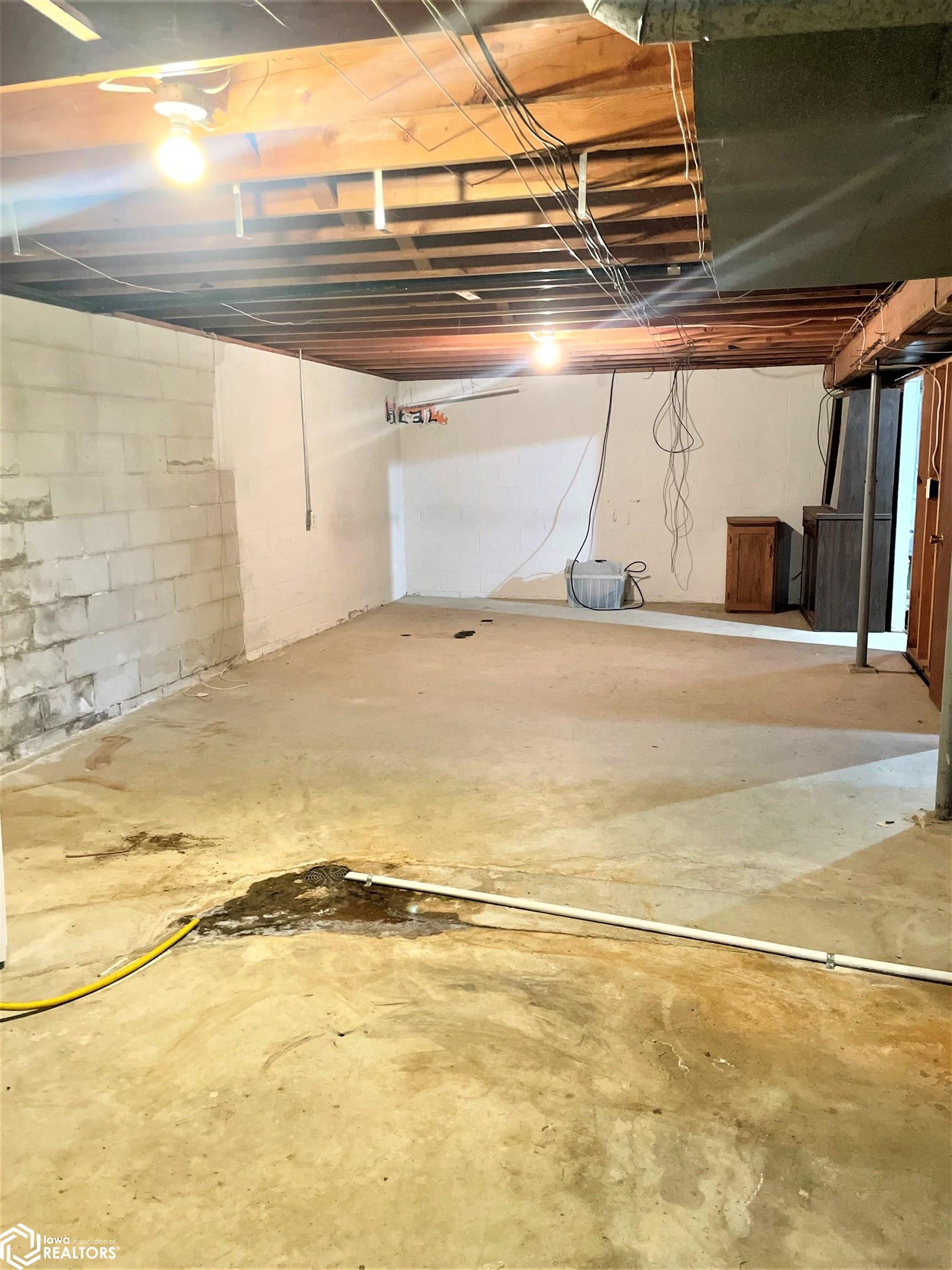 105 N Lindon Street, Joice, Iowa image 22