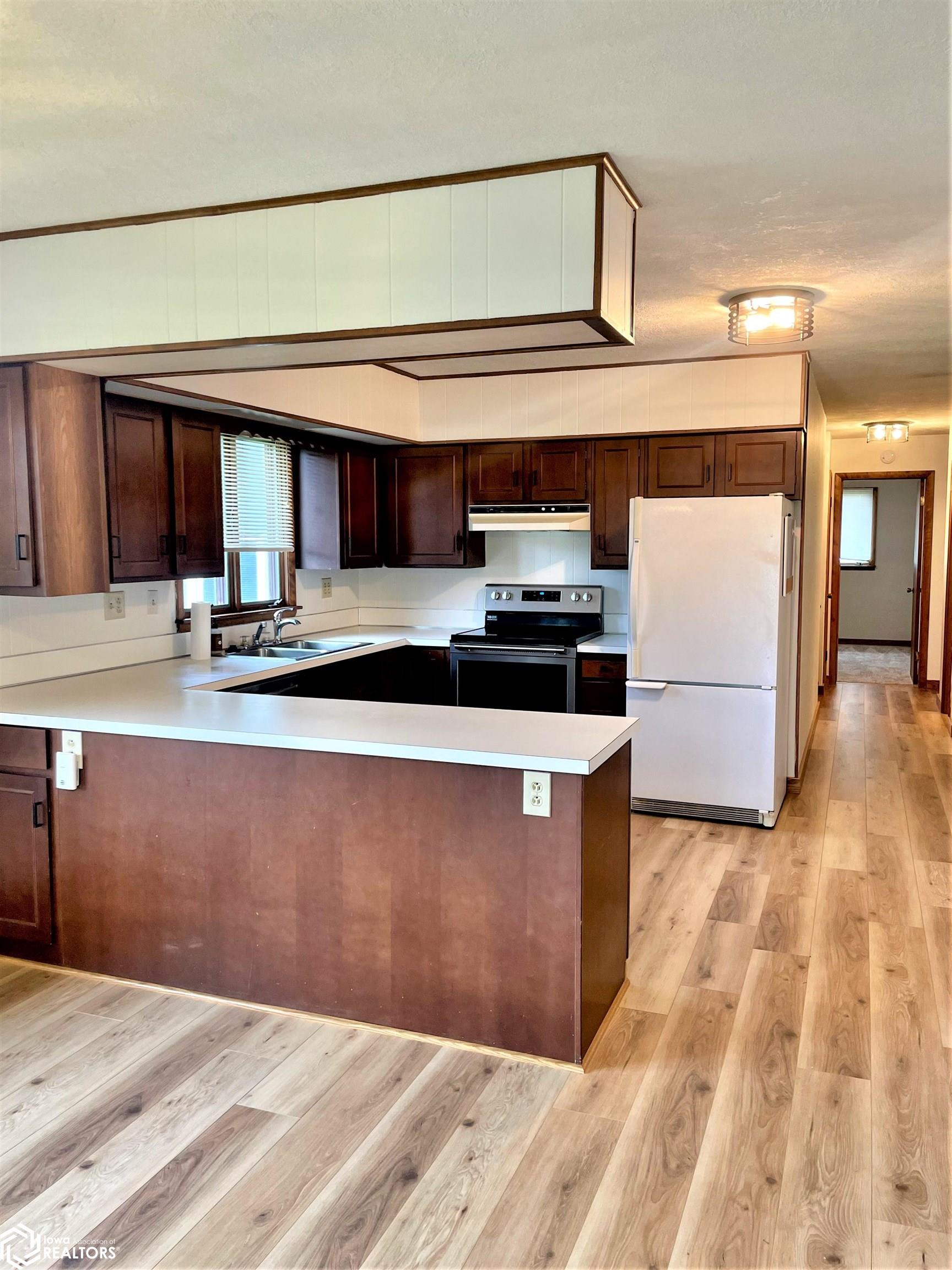 105 N Lindon Street, Joice, Iowa image 6