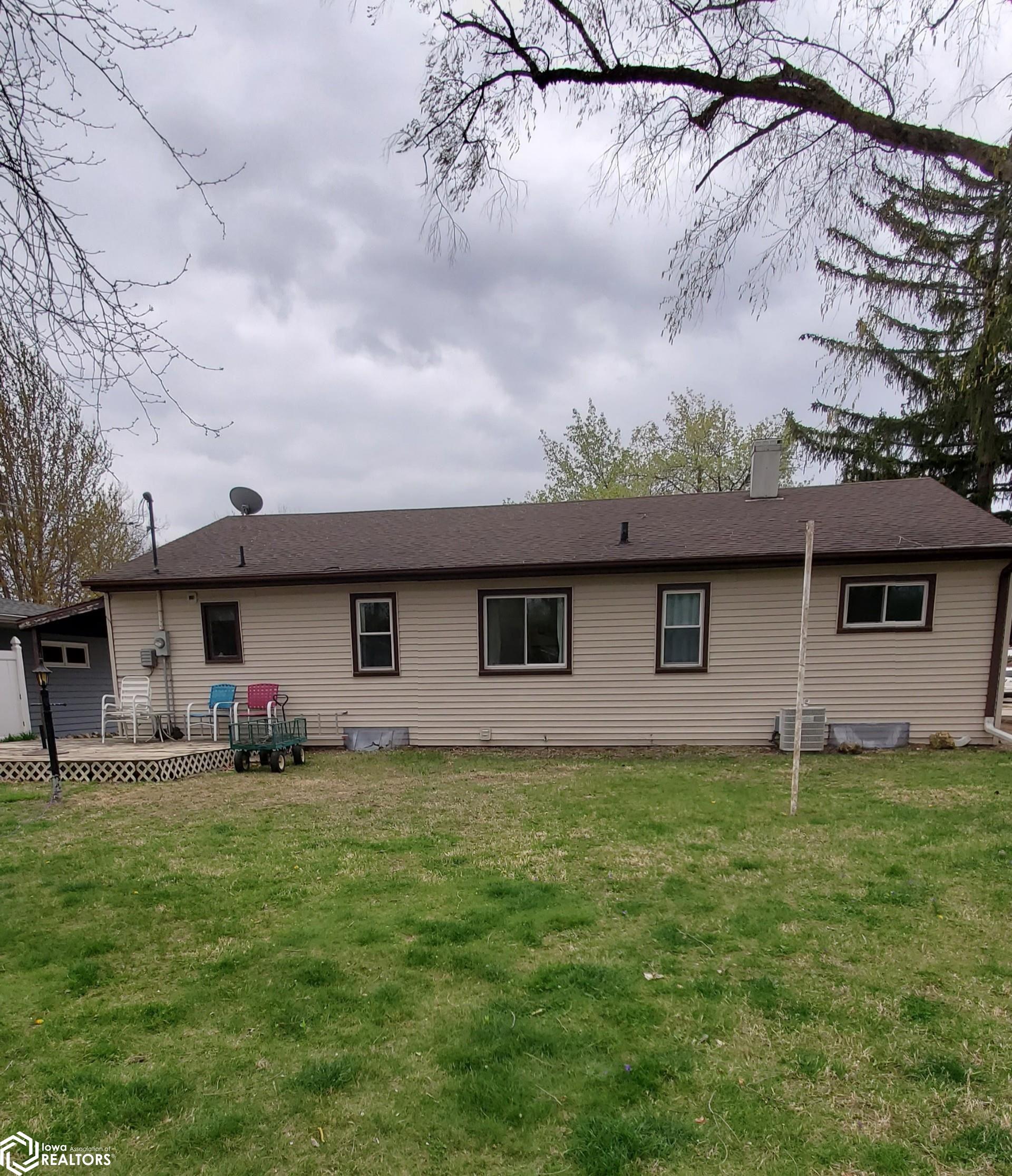 33 Alta Drive, Fort Madison, Iowa image 4