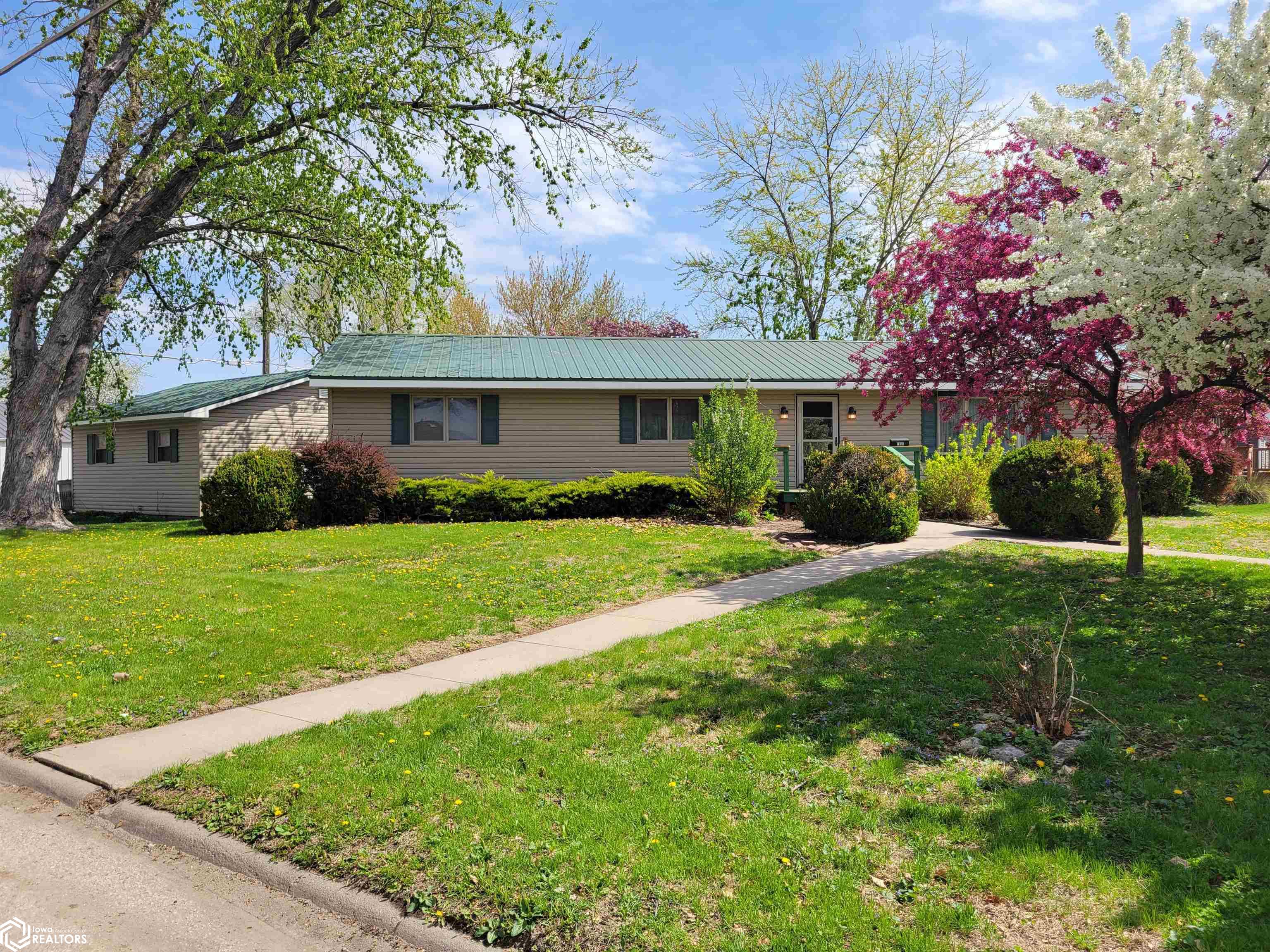 1600 N 1st Street, Red Oak, Iowa image 1
