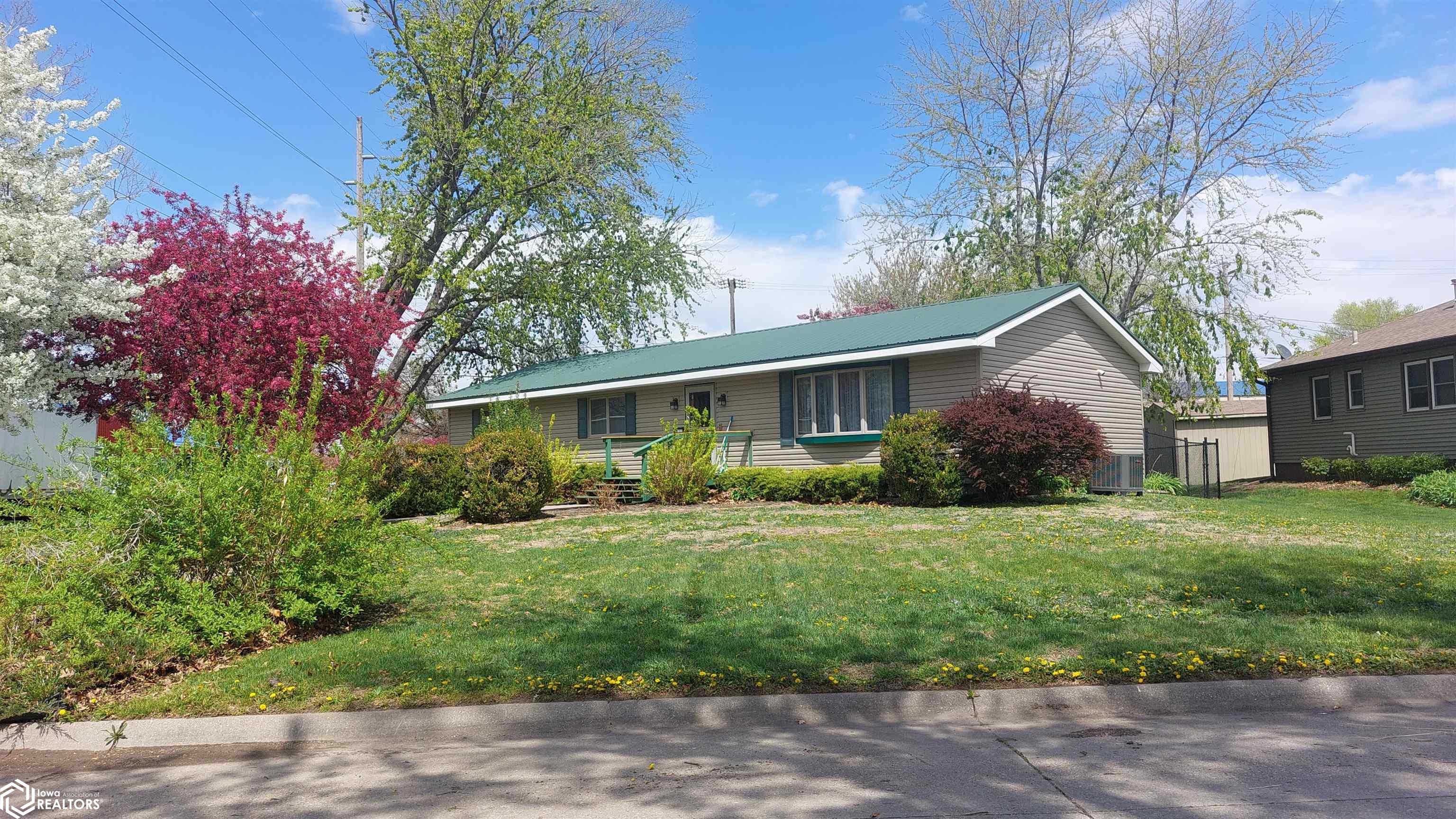 1600 N 1st Street, Red Oak, Iowa image 3
