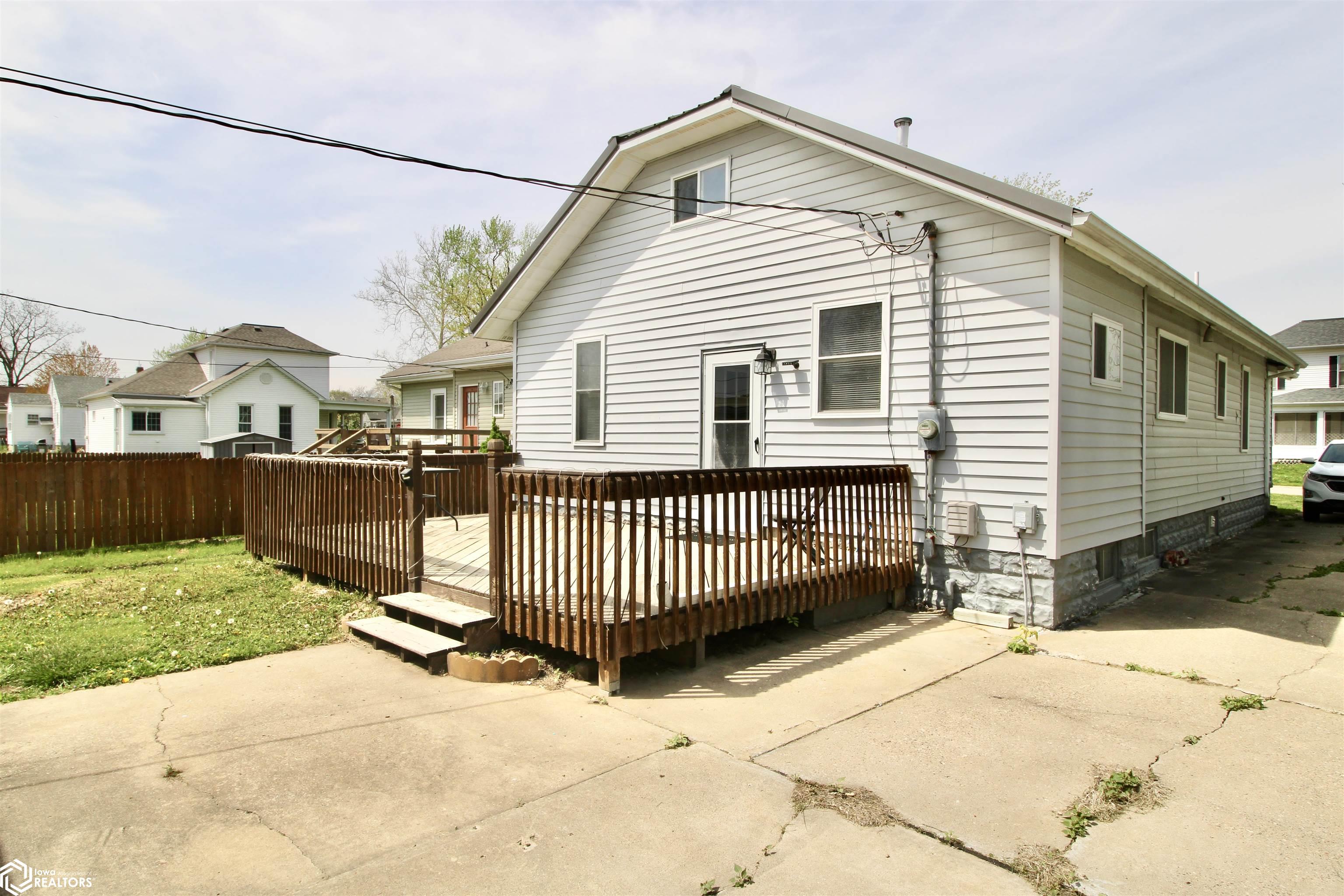 2714 Avenue K, Fort Madison, Iowa image 5