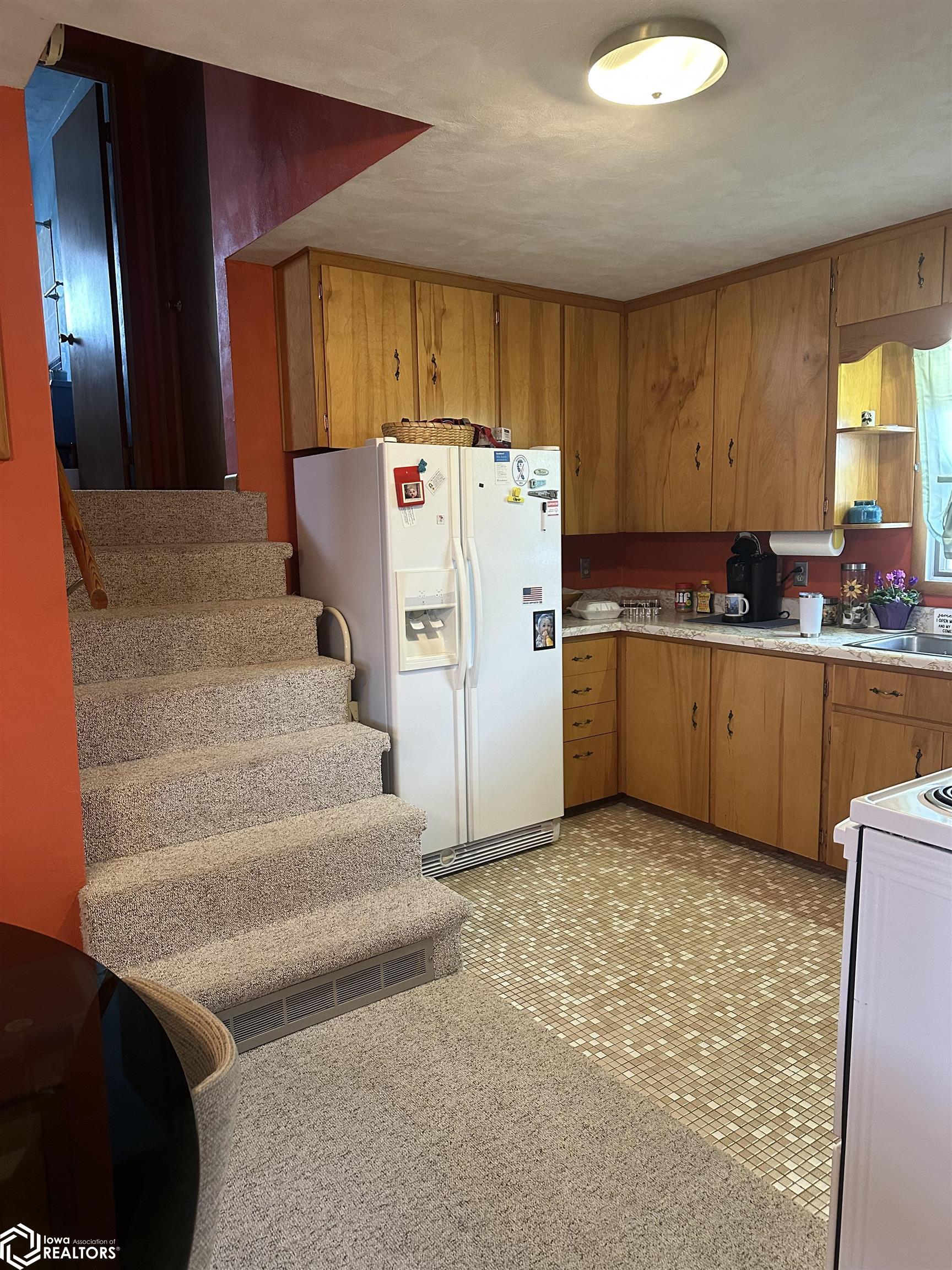 549 Elma Street, Ottumwa, Iowa image 19