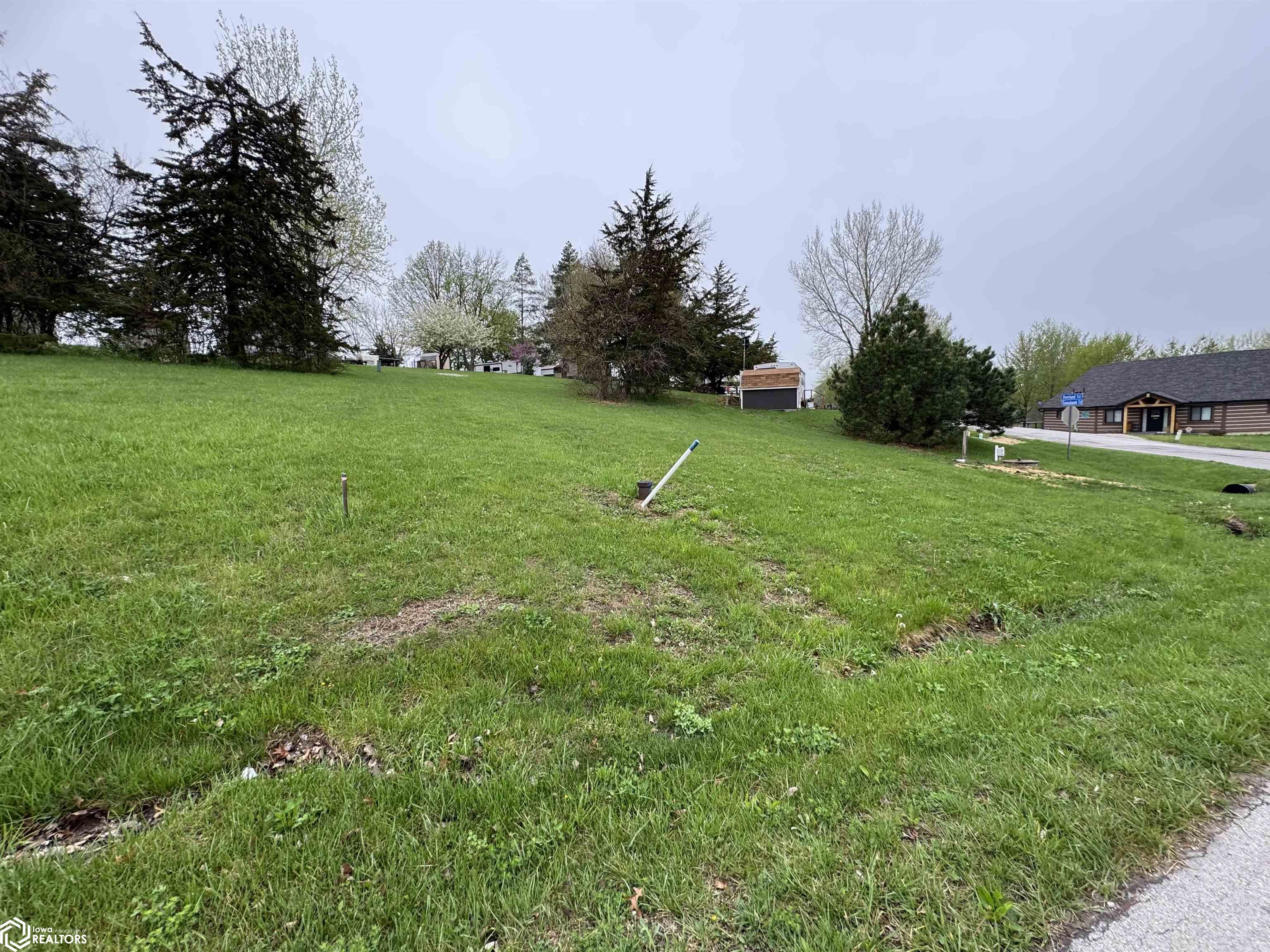 582 & 583 Overland Trail, Ellston, Iowa image 3