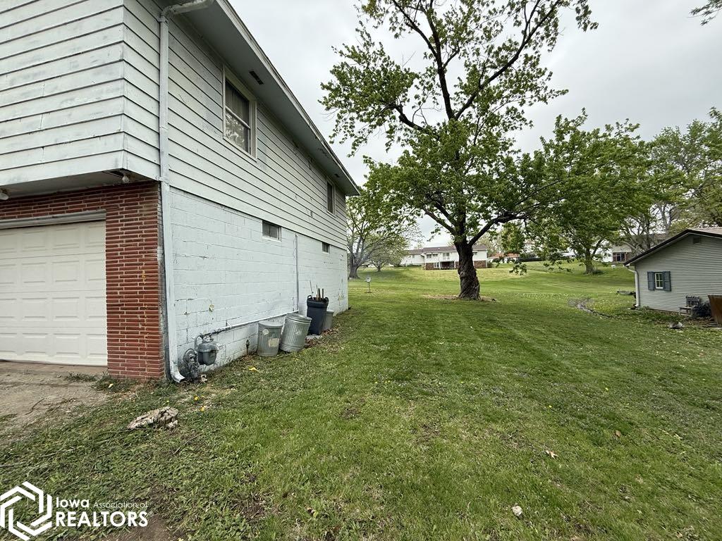 315 E Franklin Street, Centerville, Iowa image 6