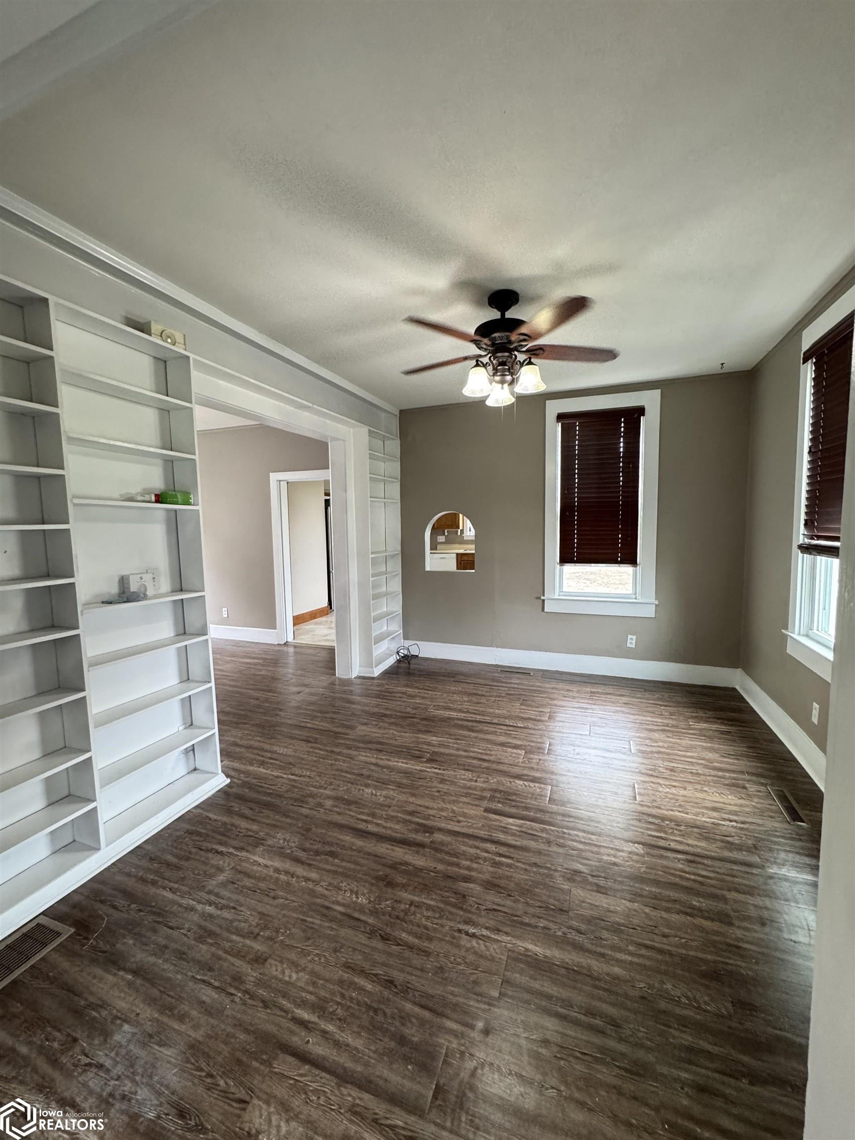 201 Ballard Street, West Burlington, Iowa image 5