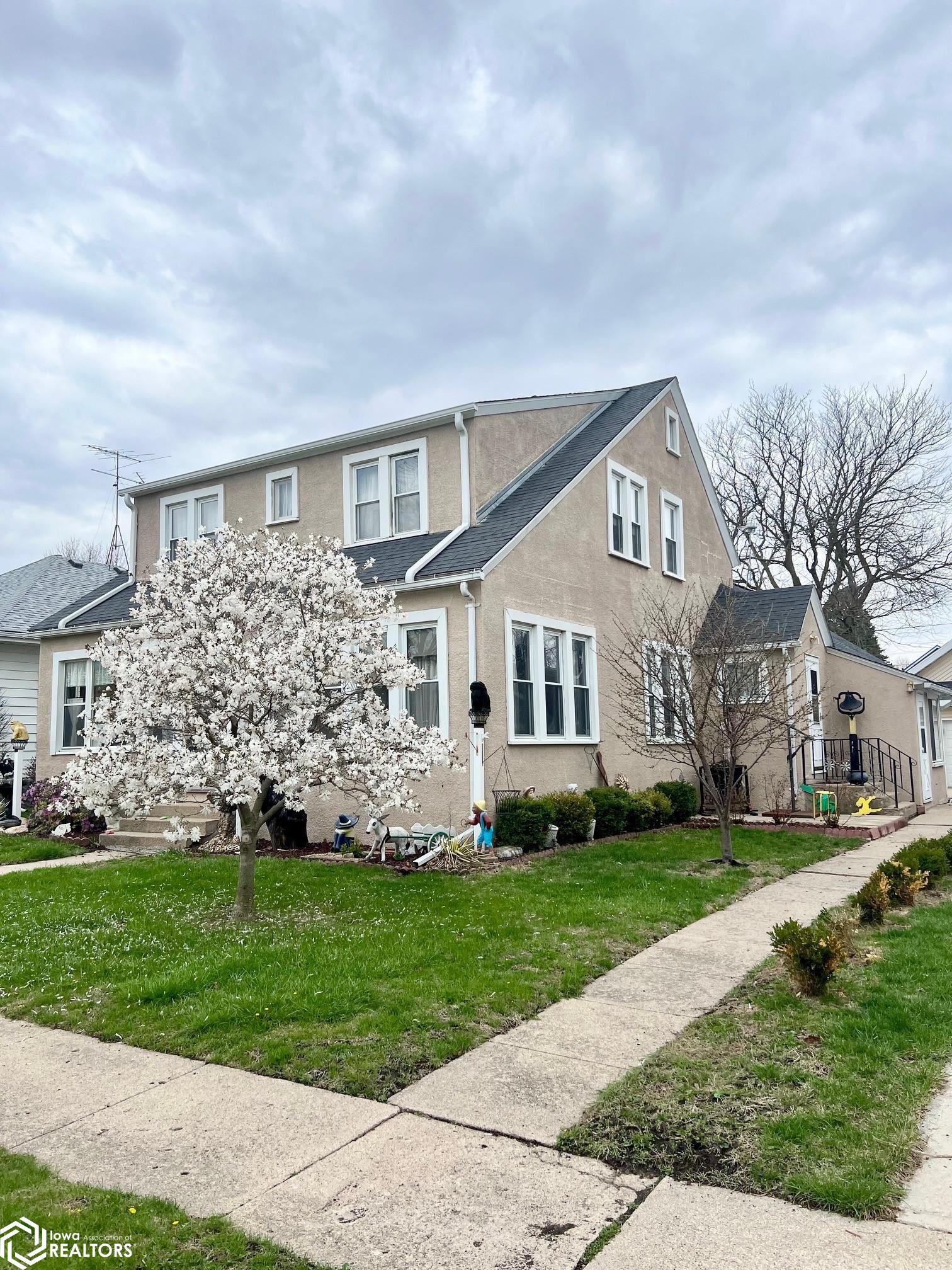 215 1st Avenue, Clarion, Iowa image 2