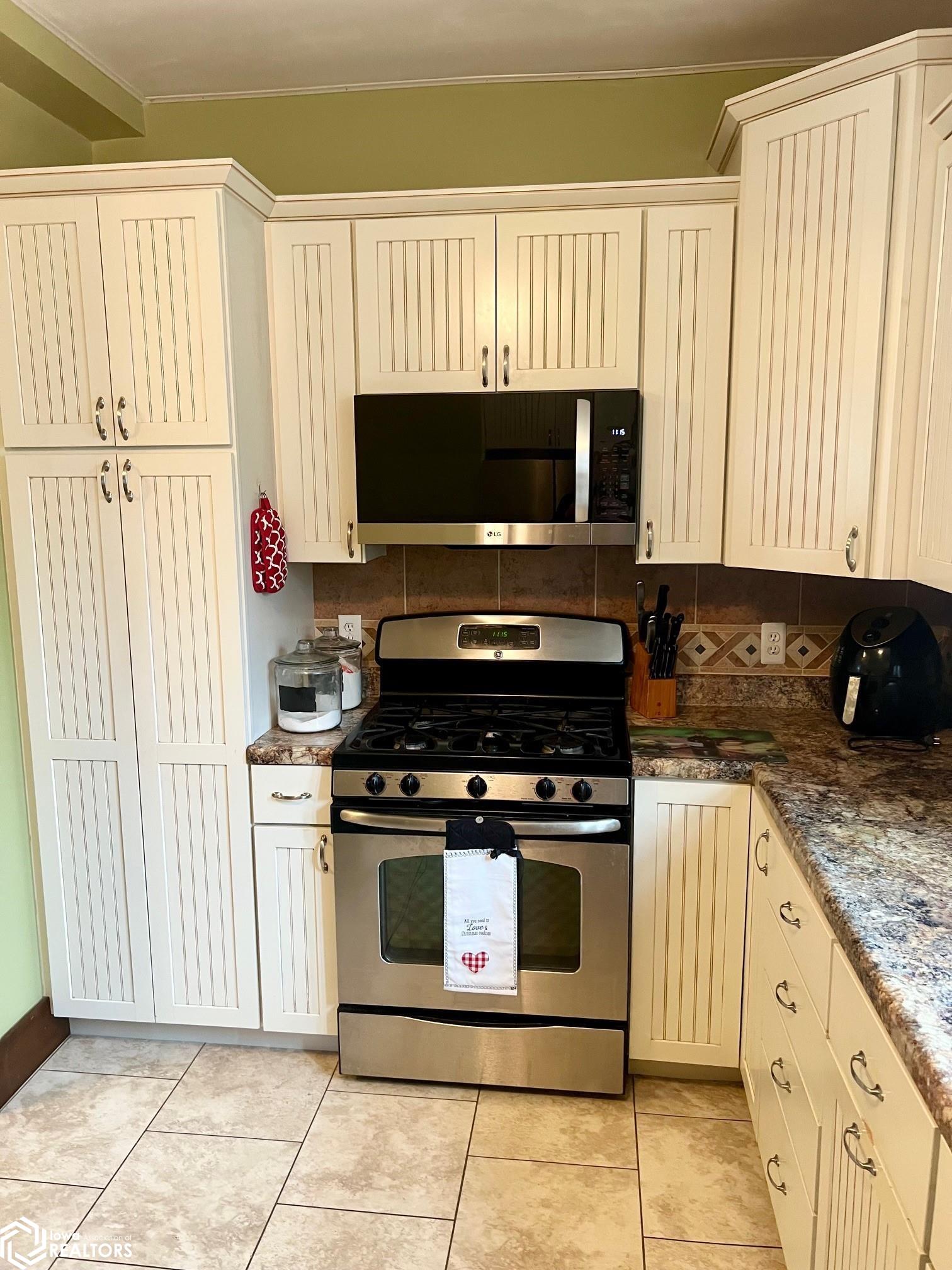 215 1st Avenue, Clarion, Iowa image 18