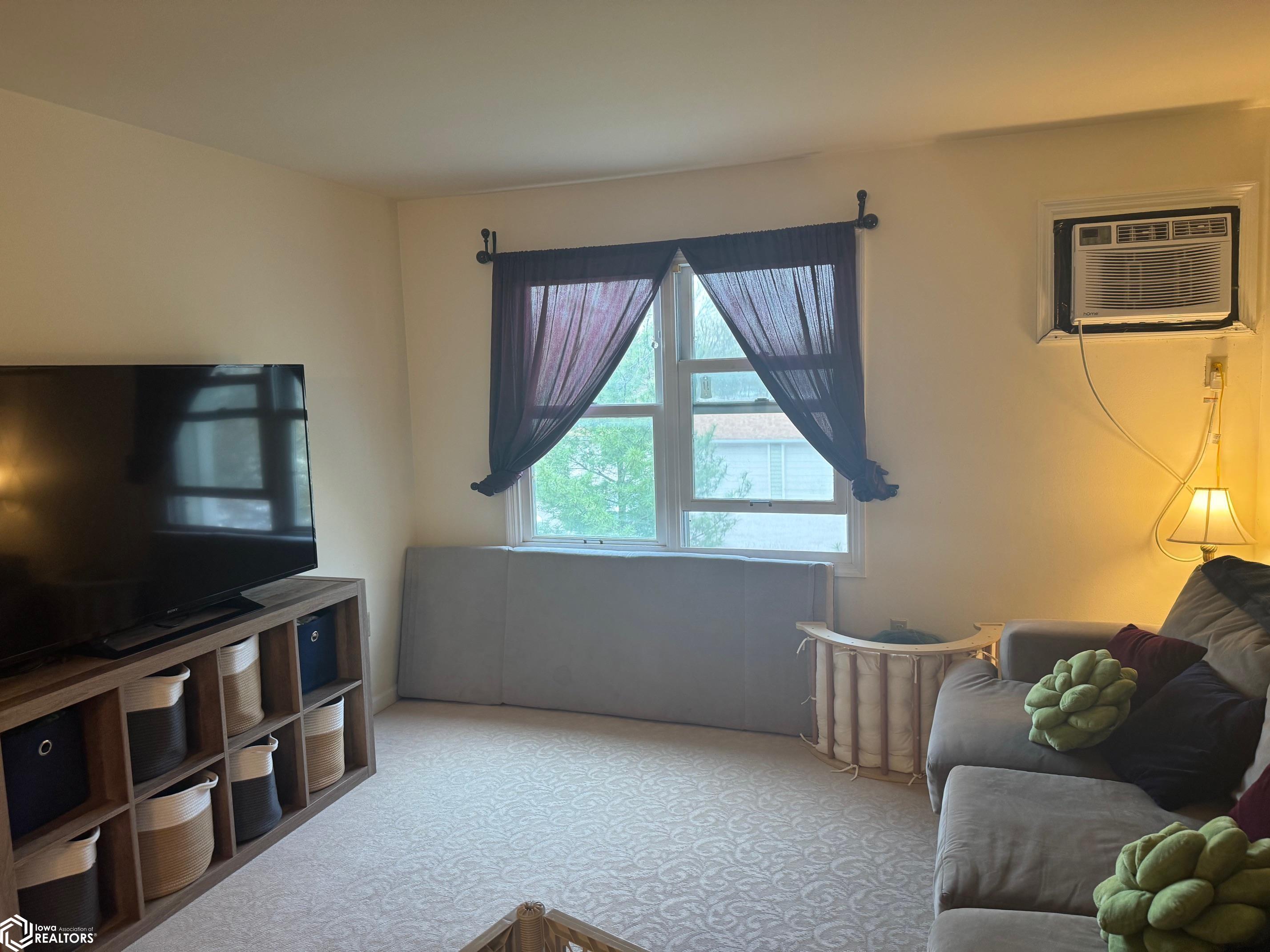 1100 University Manor Drive #B-22, Fairfield, Iowa image 2