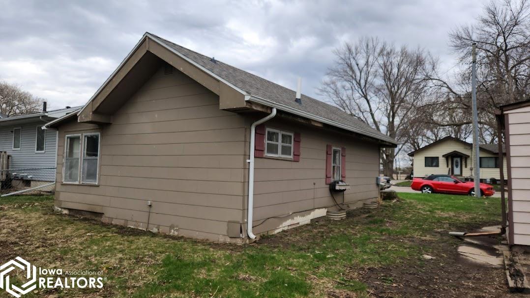 428 29th Street, Mason City, Iowa image 3
