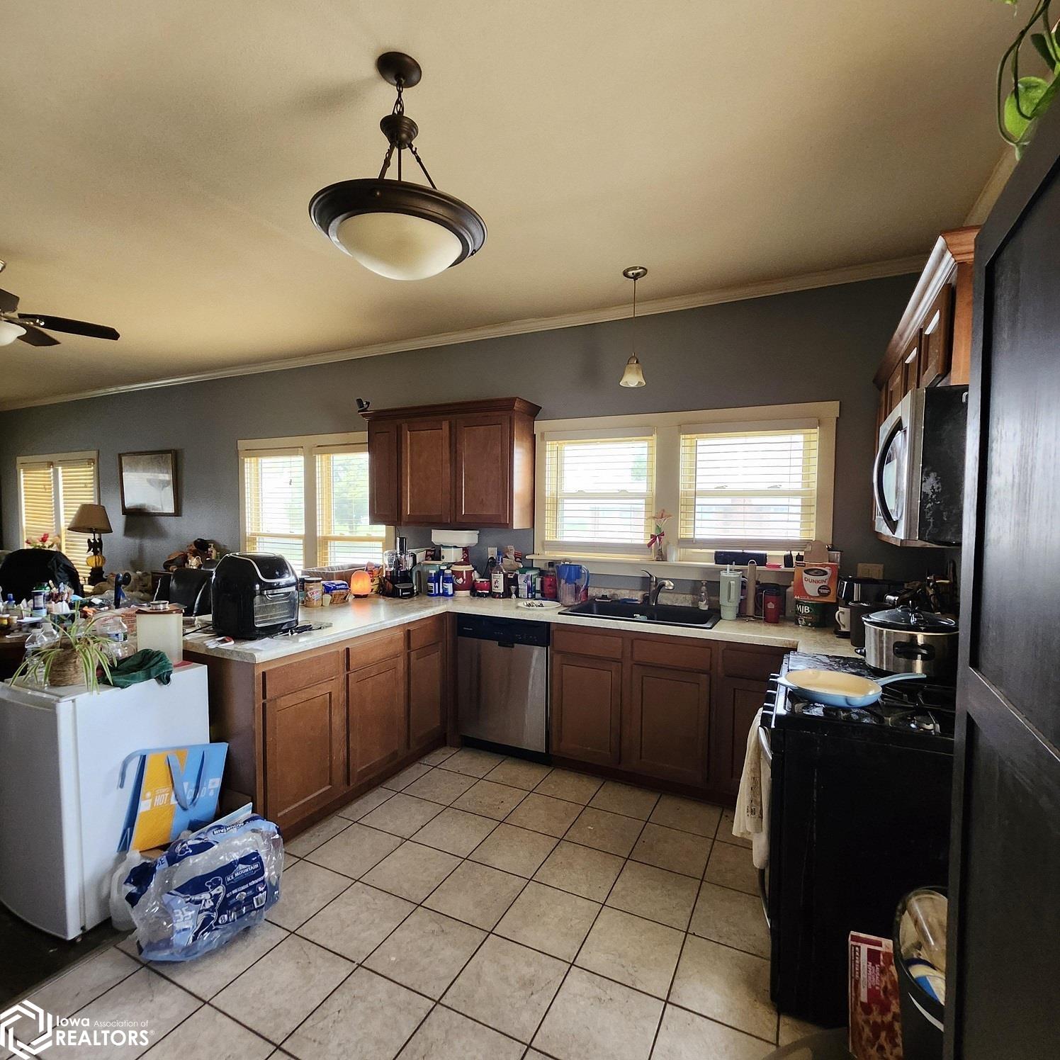 1001 S 23rd St, Fort Dodge, Iowa image 7