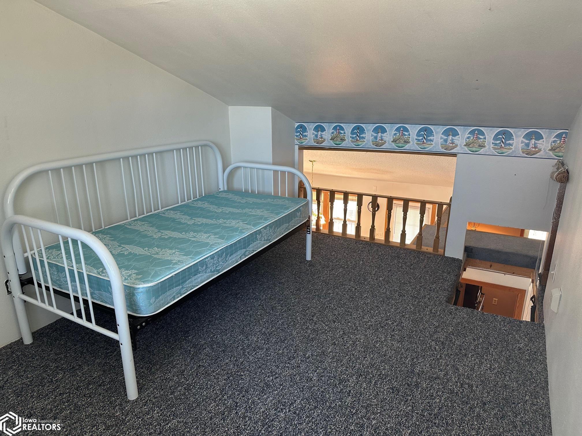 Access by pull down steps