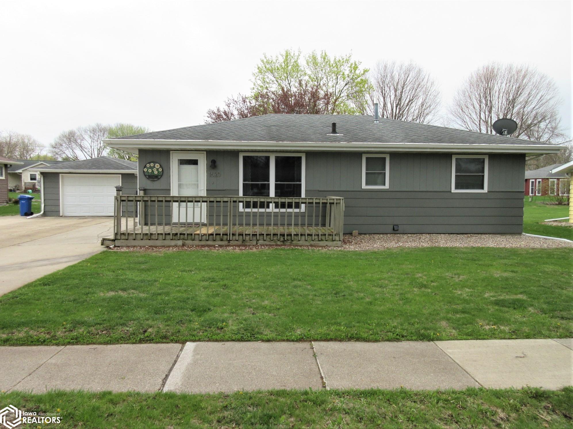 1620 E Linden Street, Algona, Iowa image 2