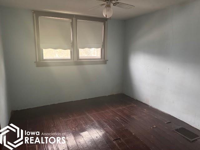 813 Park Avenue, Chariton, Iowa image 11