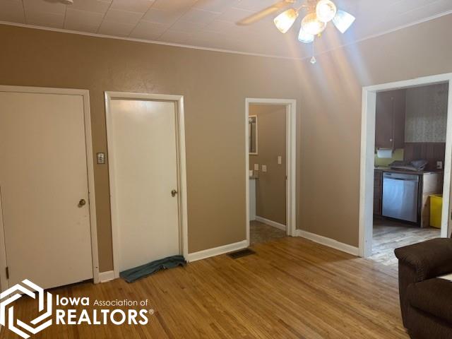 813 Park Avenue, Chariton, Iowa image 18