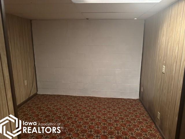 813 Park Avenue, Chariton, Iowa image 4