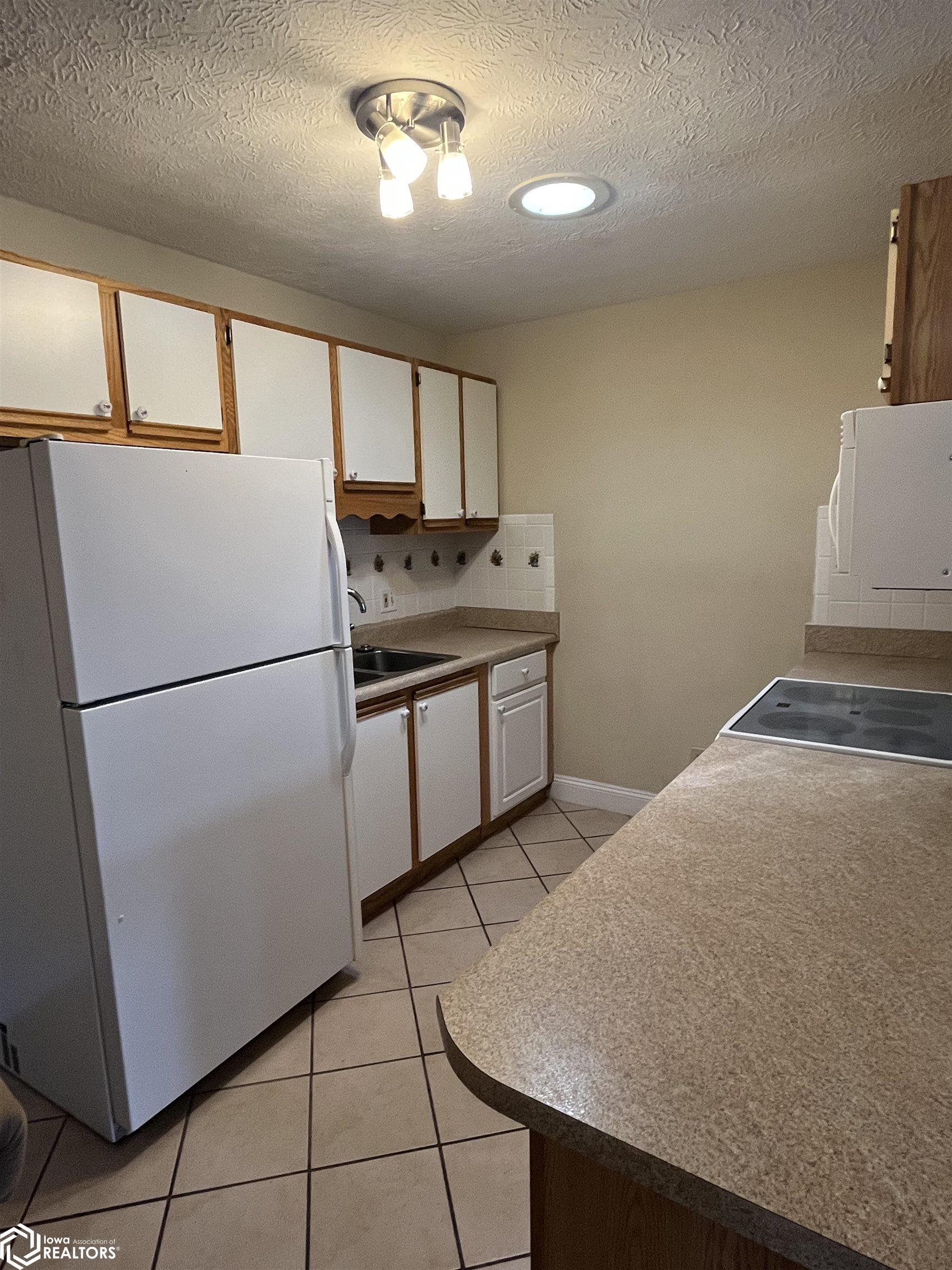 1123 48th Street #13, Fort Madison, Iowa image 4