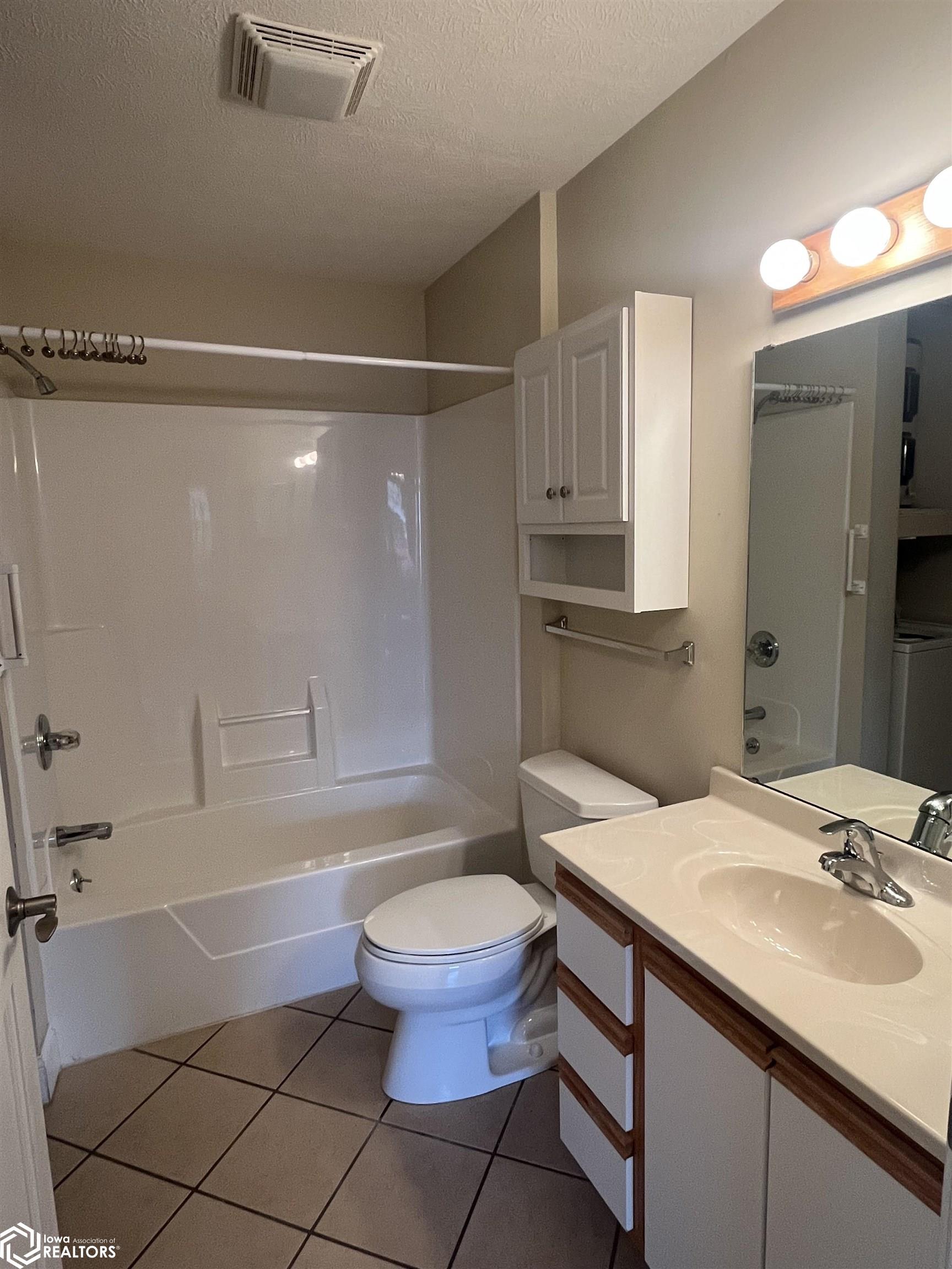 1123 48th Street #13, Fort Madison, Iowa image 6