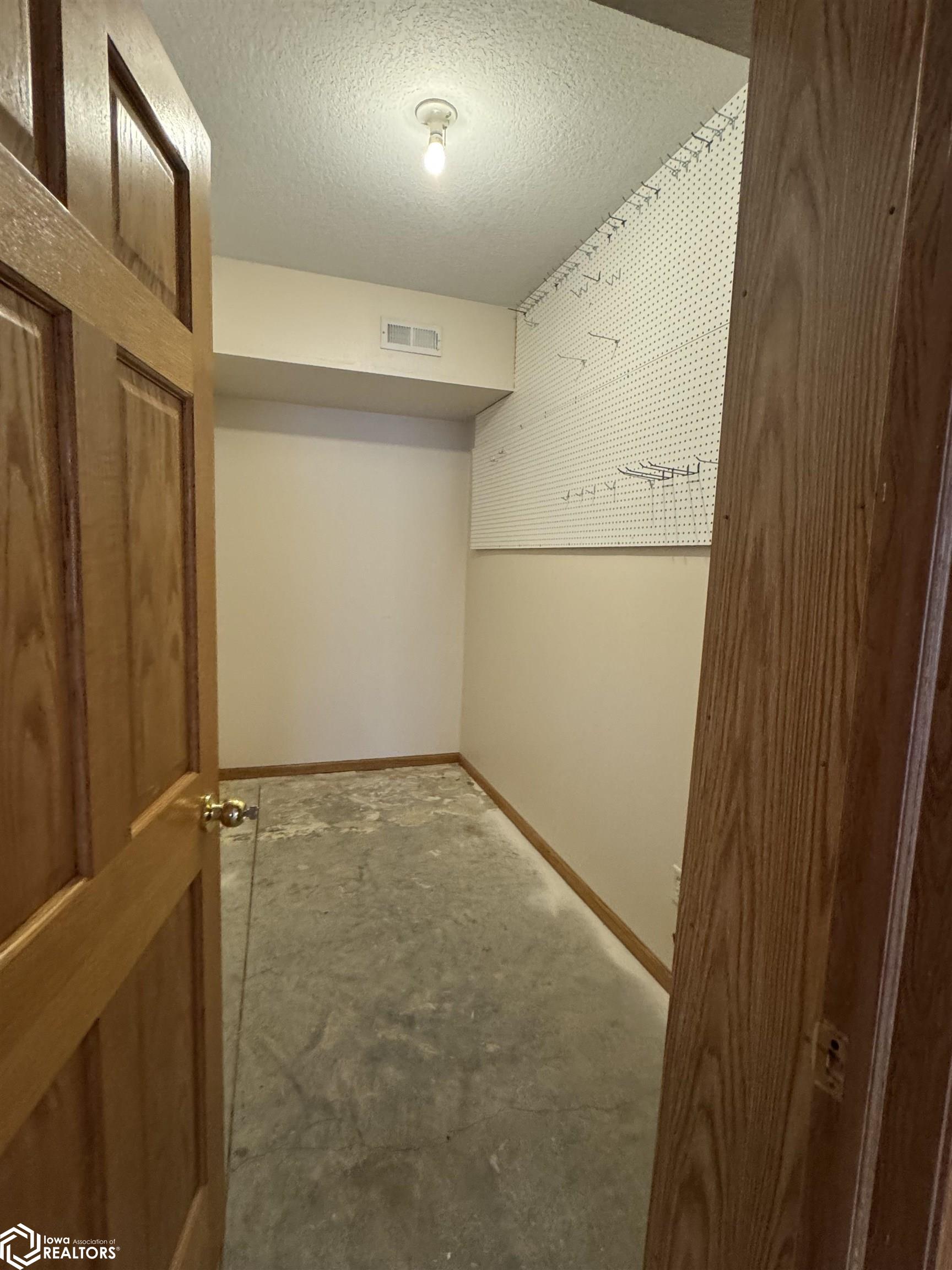 3078 Southshore Drive, Ellston, Iowa image 23