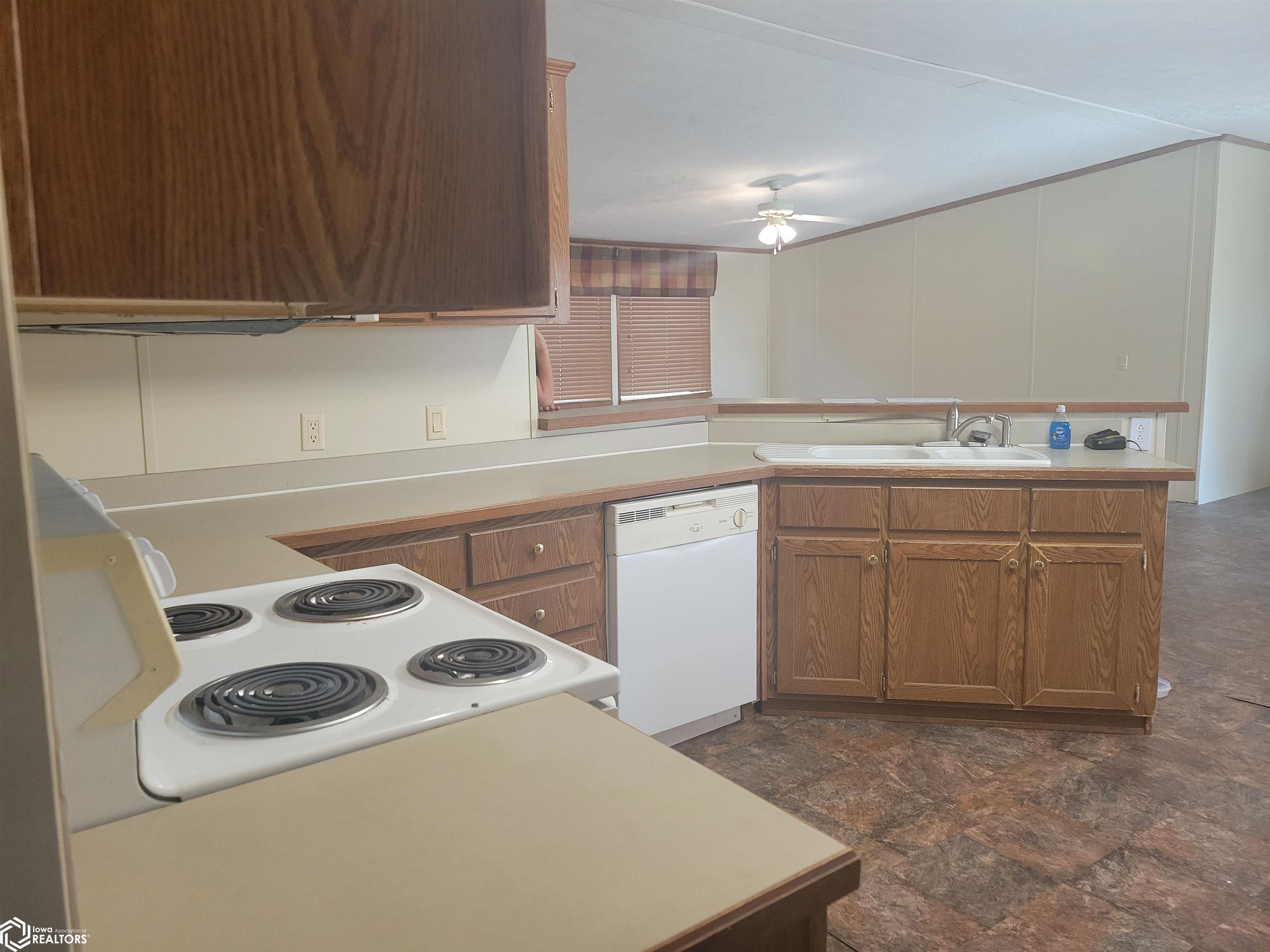 1950 228th Street, Mount Ayr, Iowa image 11