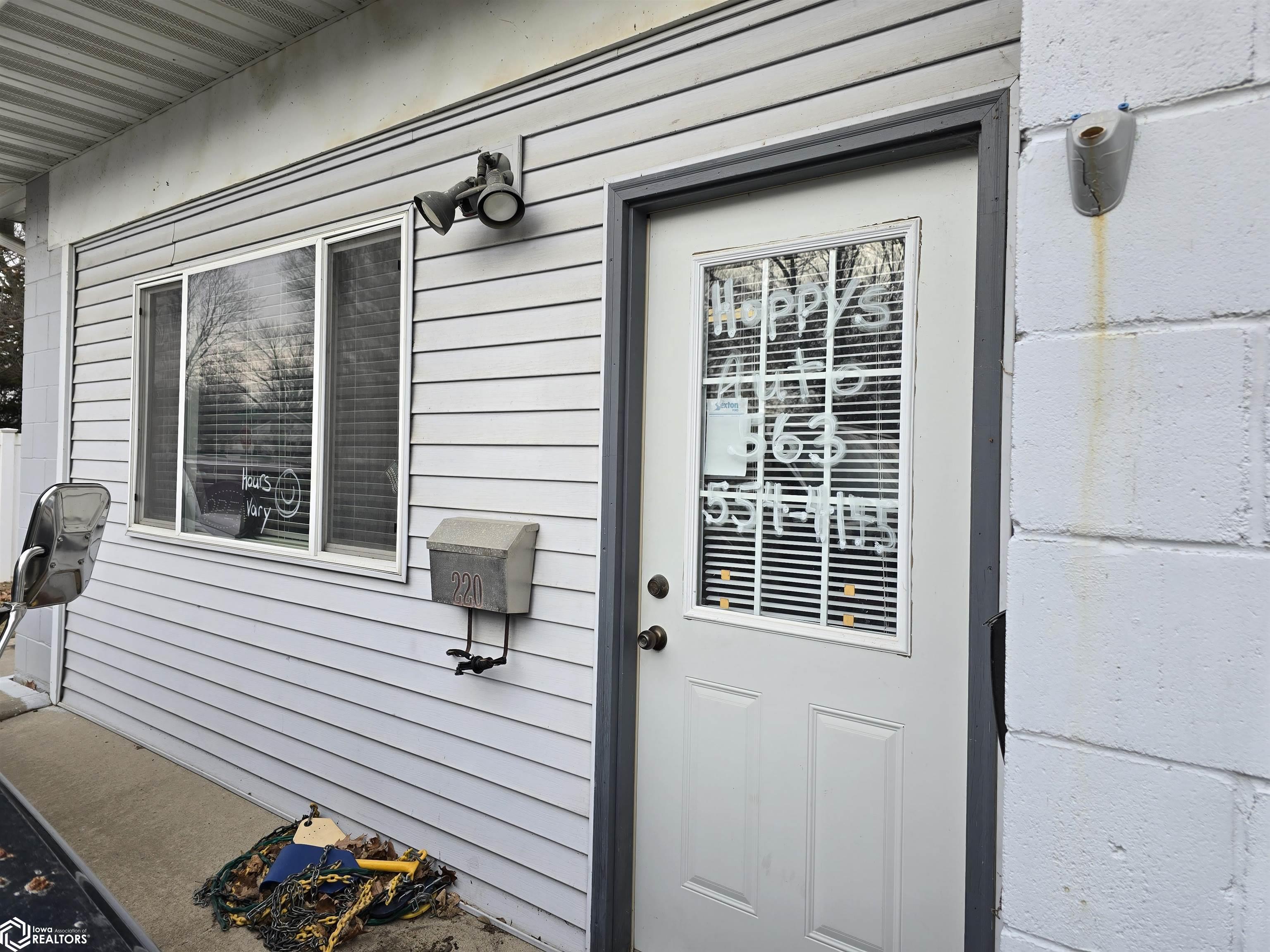 220 Franklin Street, Wapello, Iowa image 3