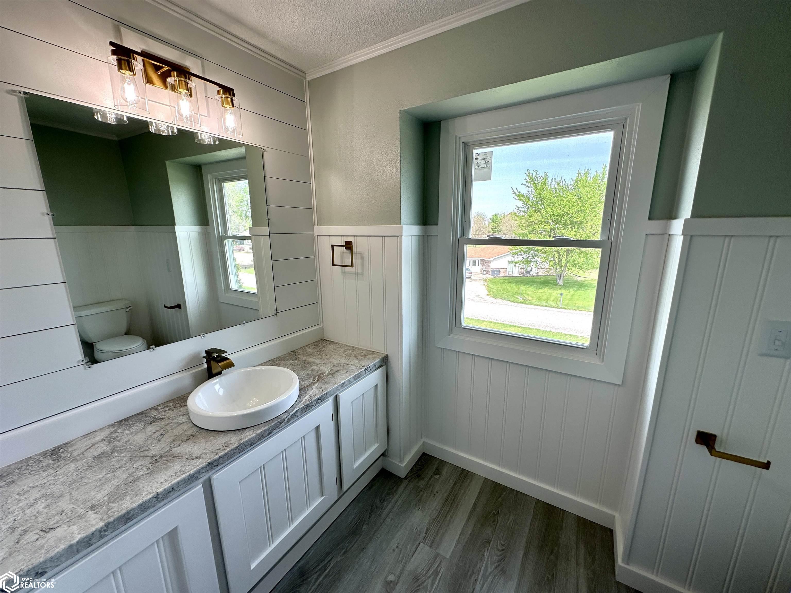 2942 Four Seasons Road, Fort Madison, Iowa image 31
